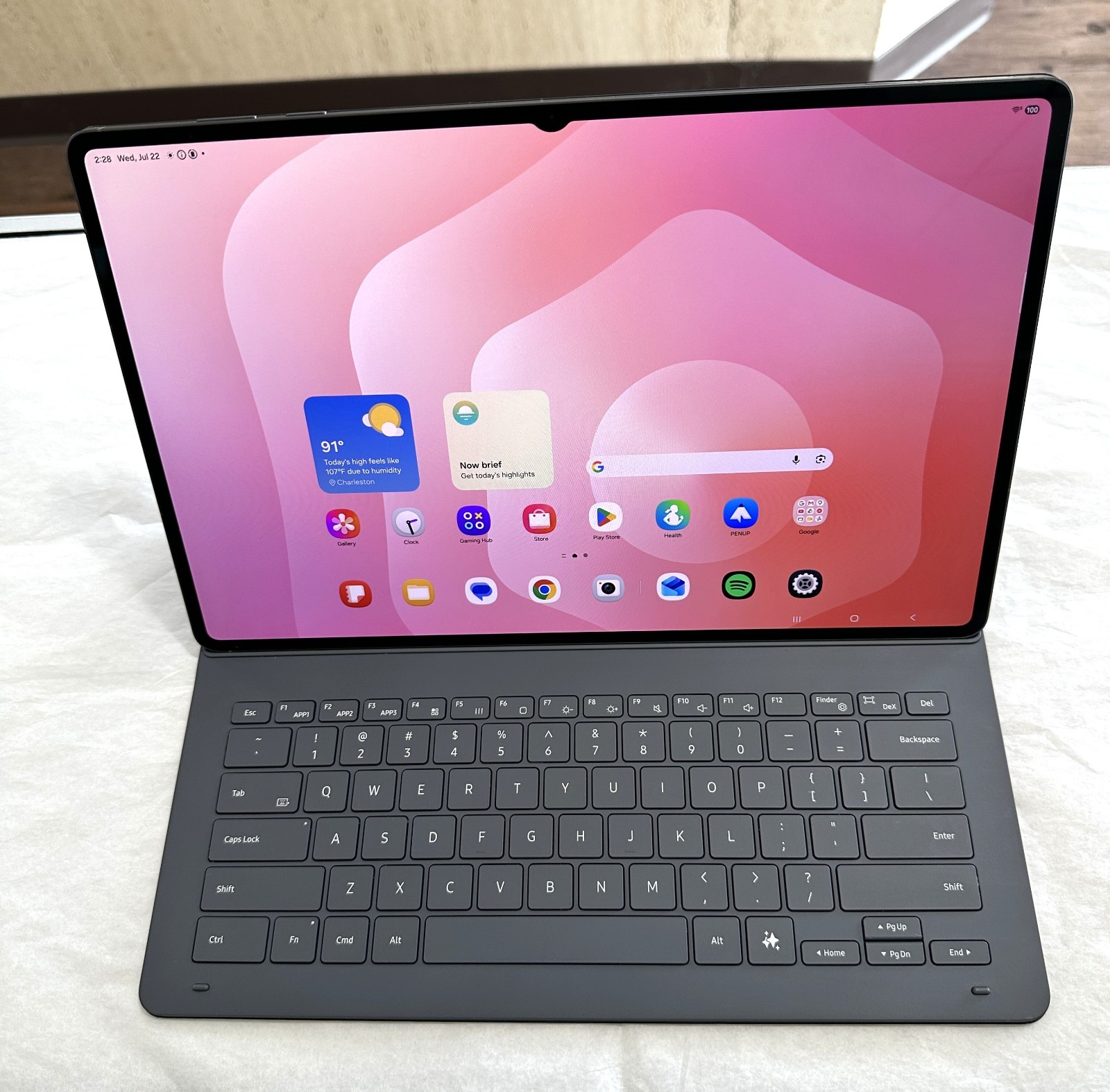 Samsung Galaxy Tab S11 Ultra SM-X930 14.6″ 1TB 16GB RAM Wi-Fi Tablet