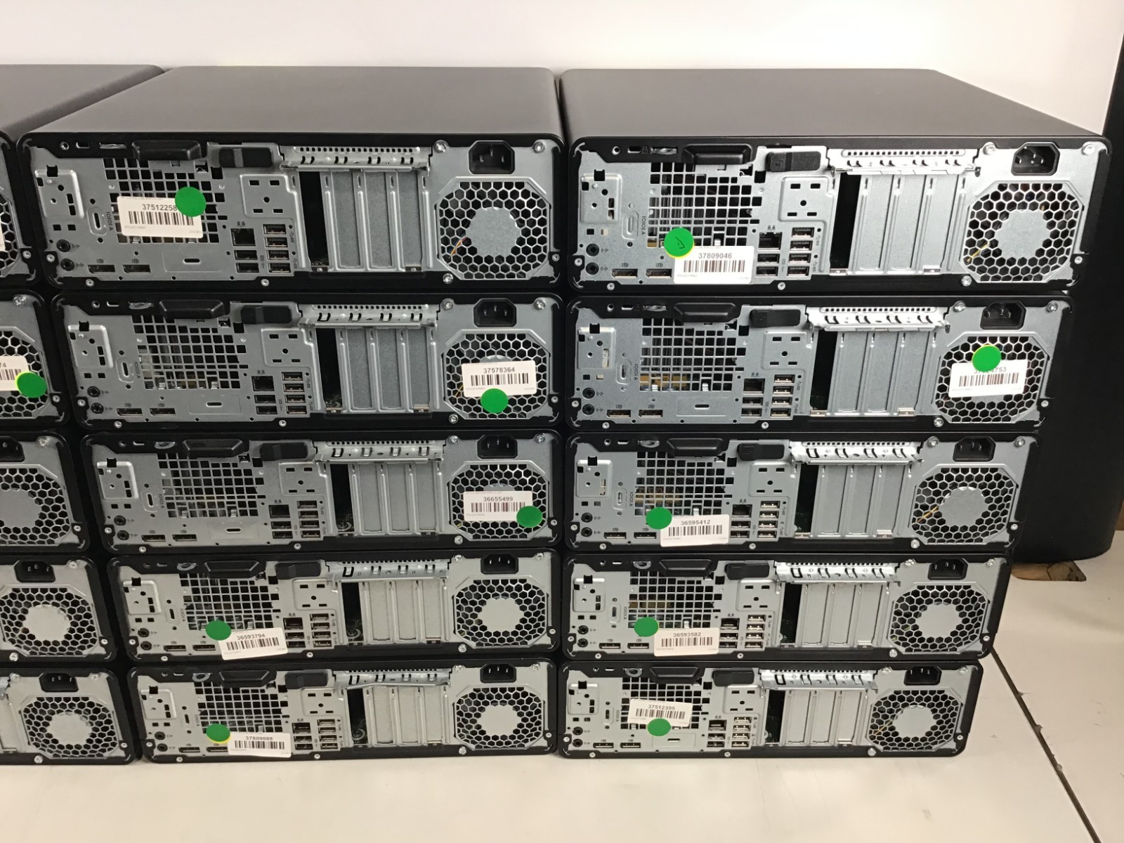 HP EliteDesk 800 G5 SFF i5-8500 3.00GHz CPU 256GB NVME 16GB RAM No OS w/ Power ~