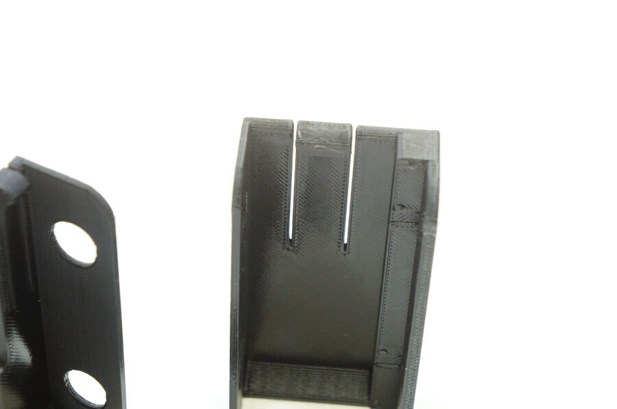 Under Desk Mount / Wall Mount Holder for Dell D6000 Docking Station