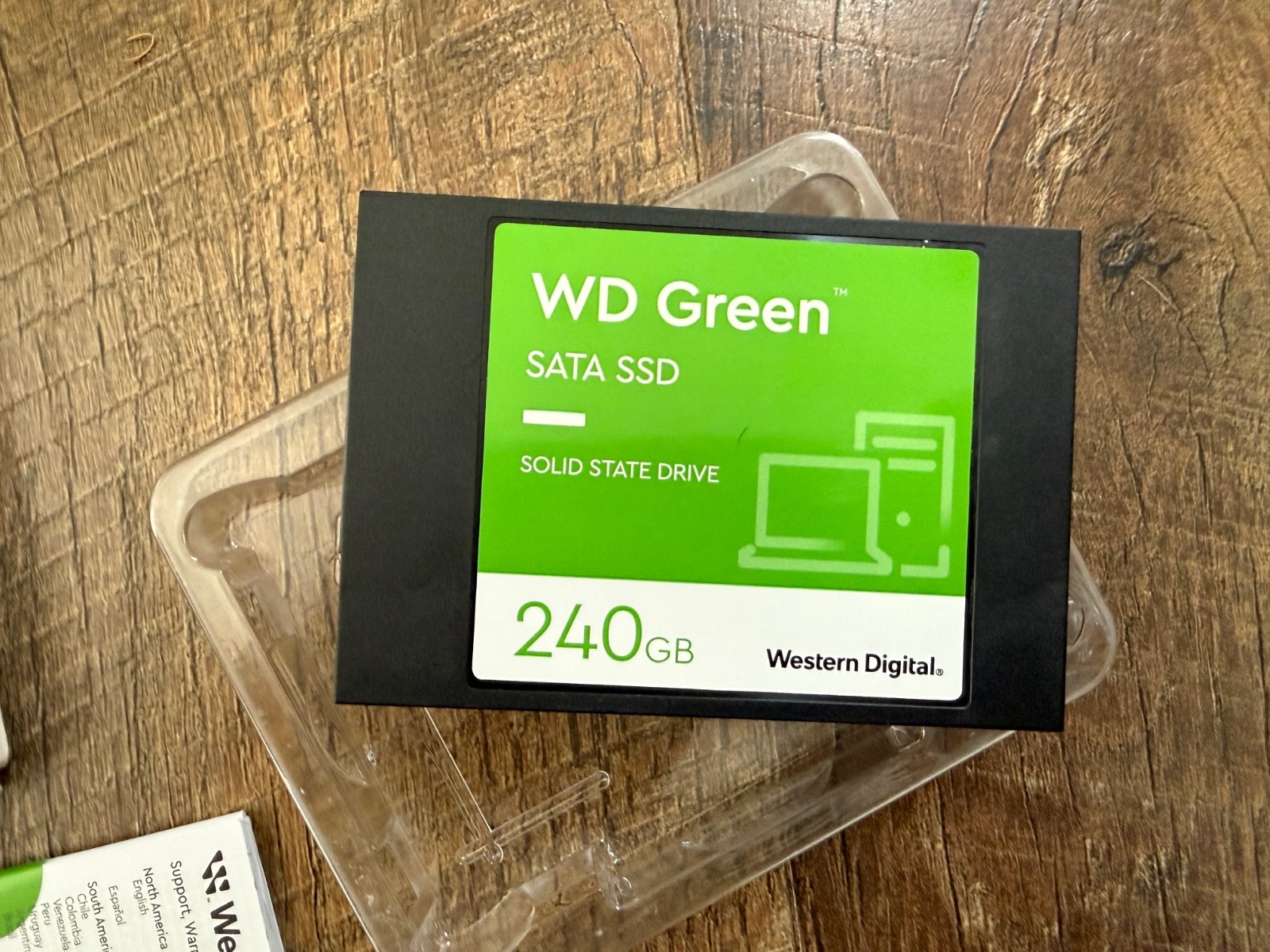 Western Digital 240GB WD Green SATA SSD 2.5”/7mm Cased – WDS240G3G0A-00BJG0