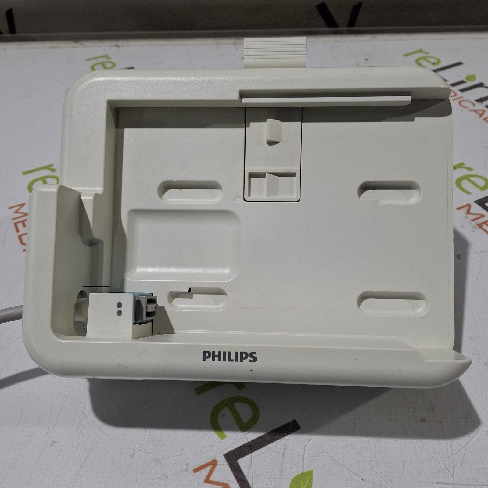 Philips M8040A #A03 Universal Docking Station