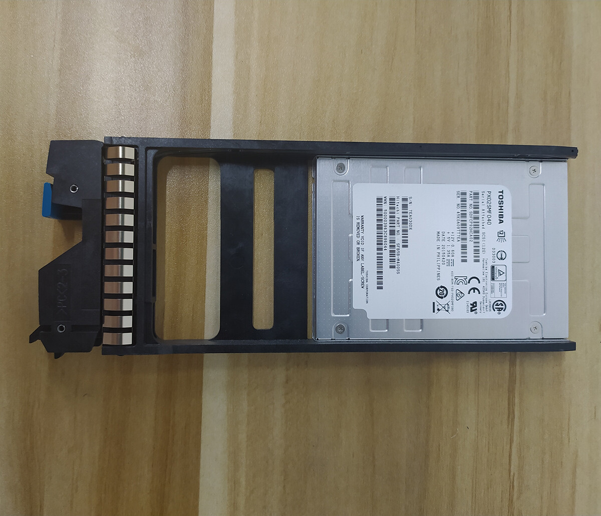 HDS VSP 5559016-A G200 G400 G600 400G 12GB 2.5″ SSD