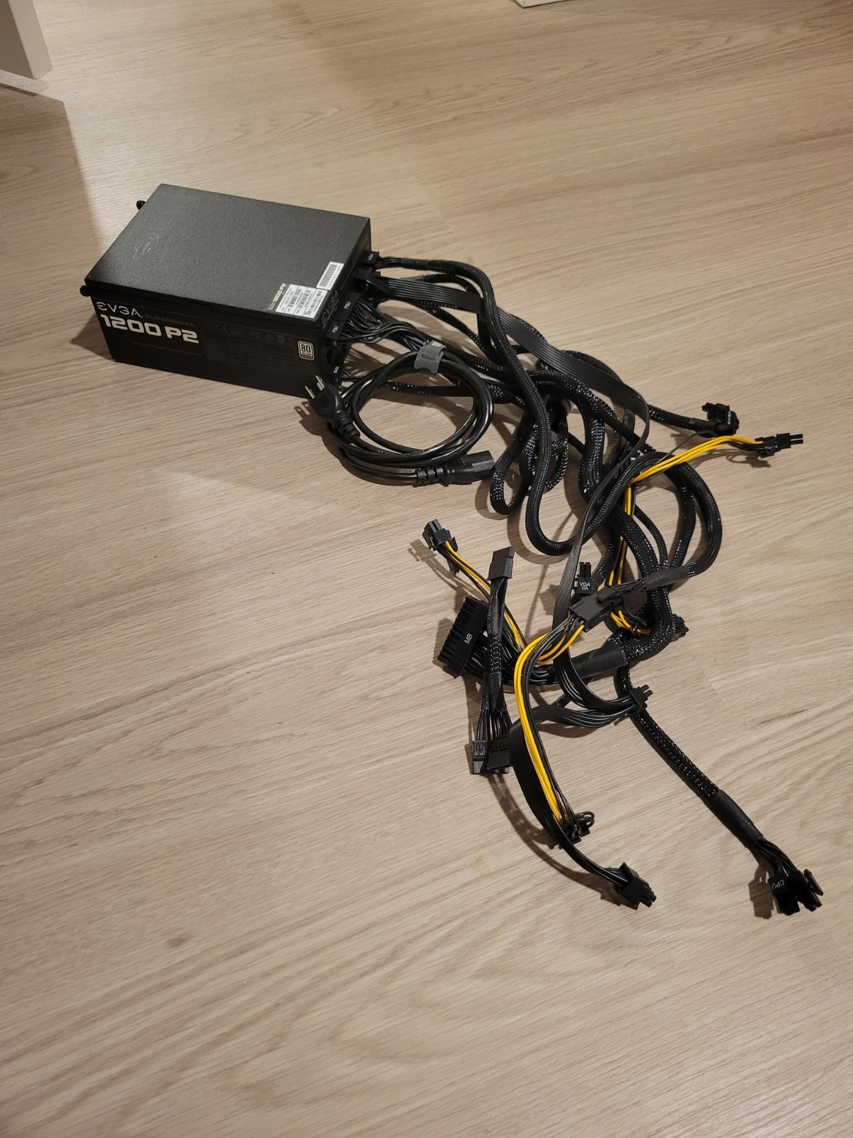 EVGA SuperNOVA 1200-P2 80+ Platinum 1200W Power Supply PSU 220-P2-1200
