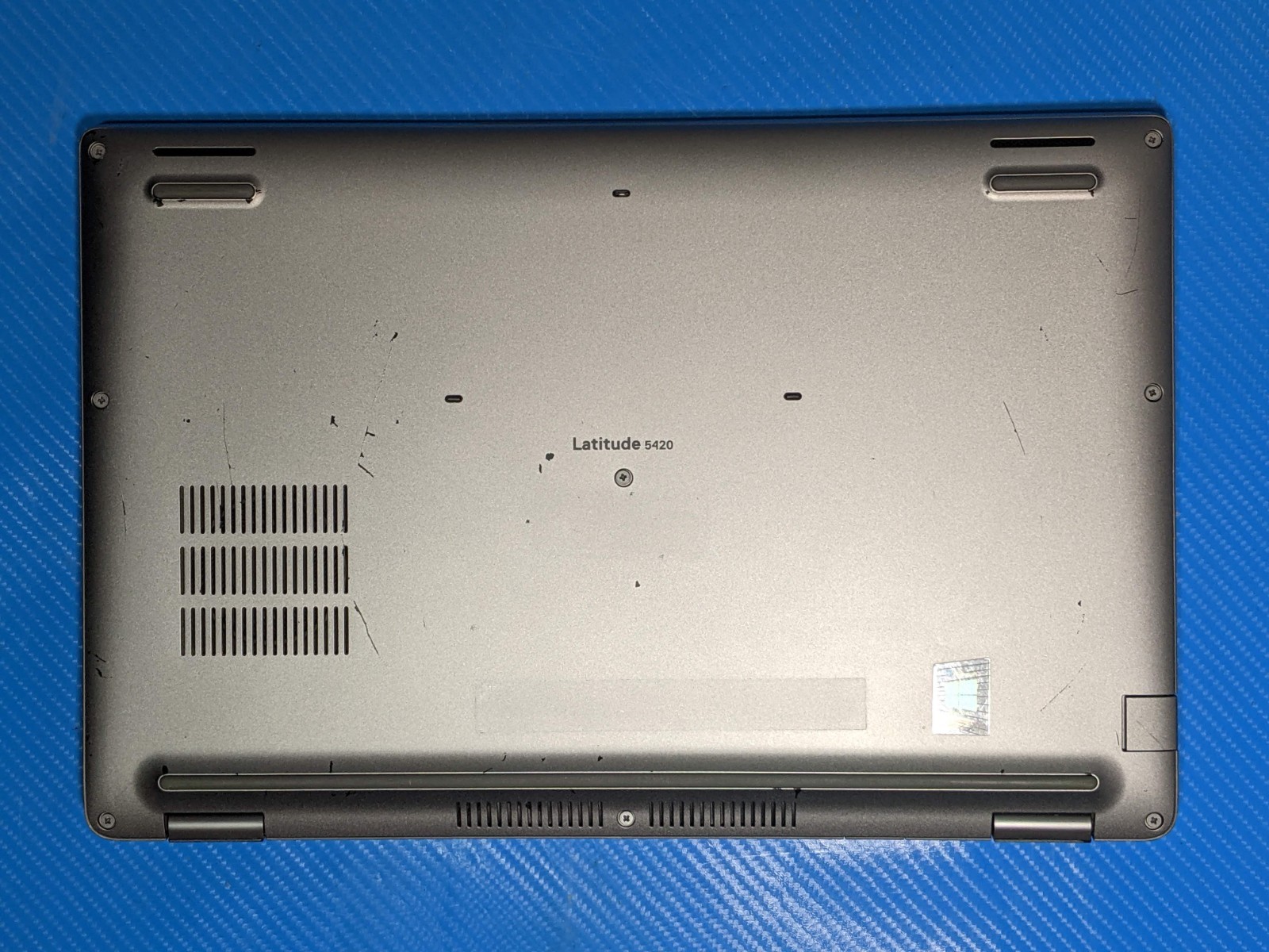 Dell Latitude 5420 14″FHD Intel Core i7-1165G7 2.8GHz 8GB 512GB SSD Win11Pro +PA