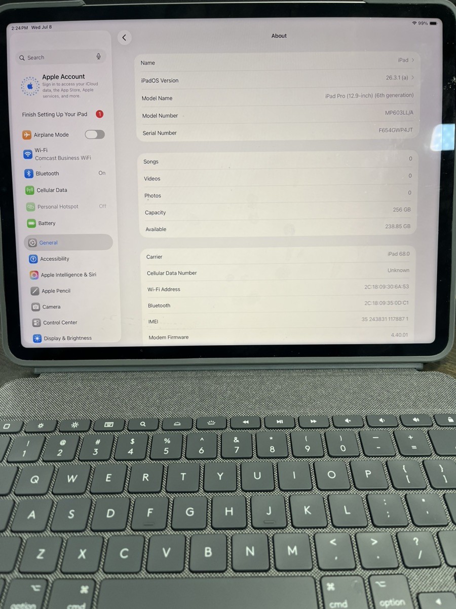 Apple Ipad Pro 6th Gen 12.9″ 256GB-Gray MP603LL/A Wi-fi