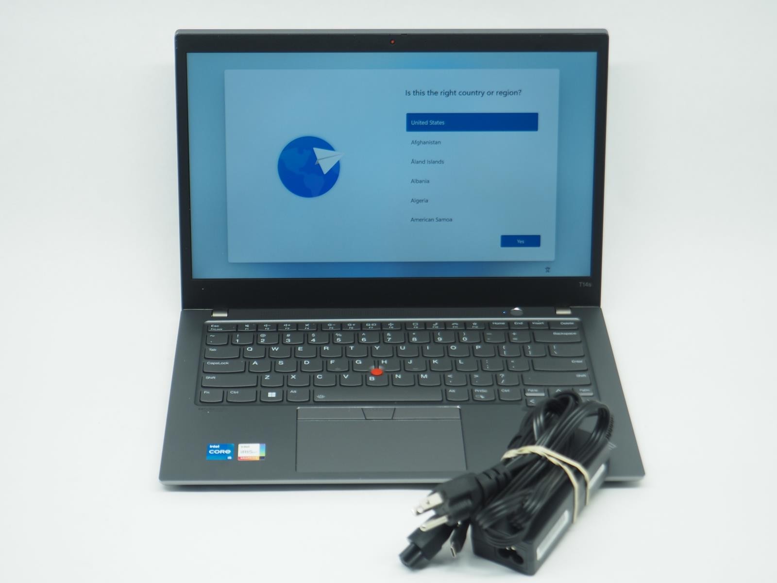 LENOVO THINKPAD T14S GEN 2I Intel i5-1135G7 2.40GHz 8GB RAM 256GB NVMe Grade B