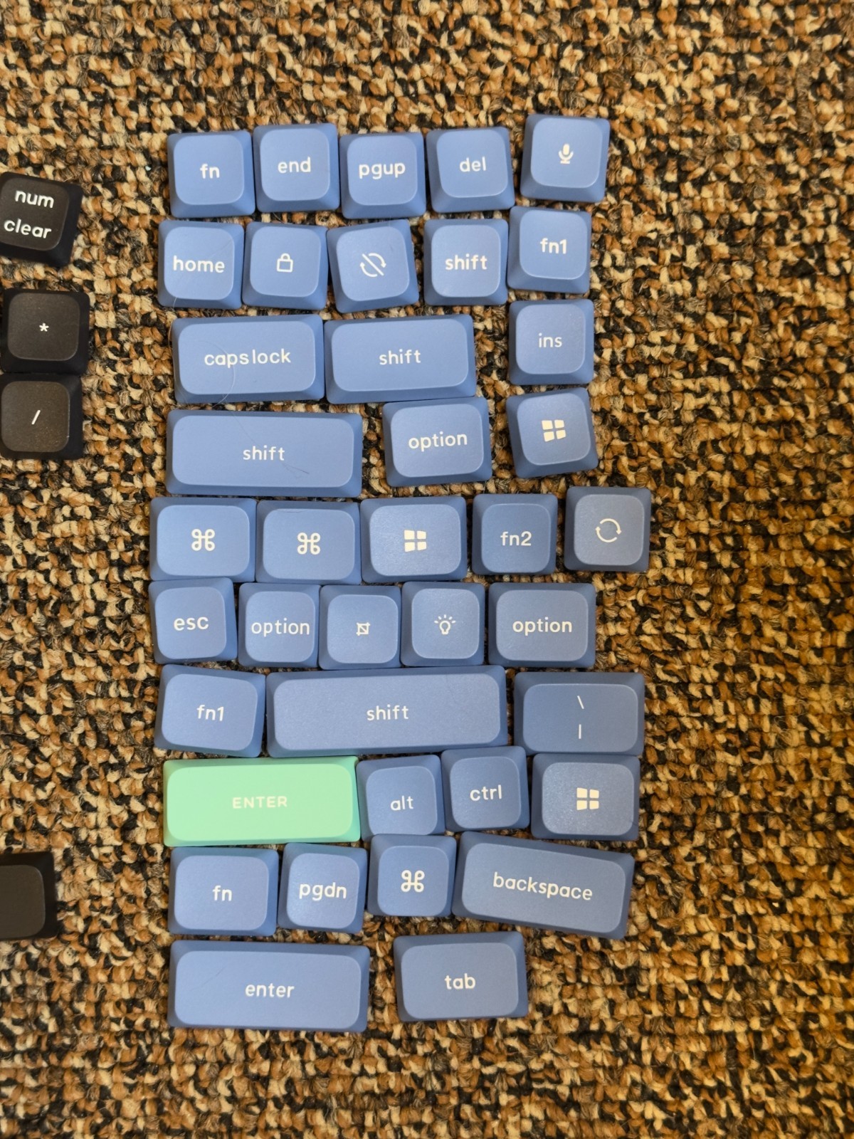NuPhy Air96 V2 Wireless Keyboard Blue switches Low Profile QMK/VIA extra Keycaps