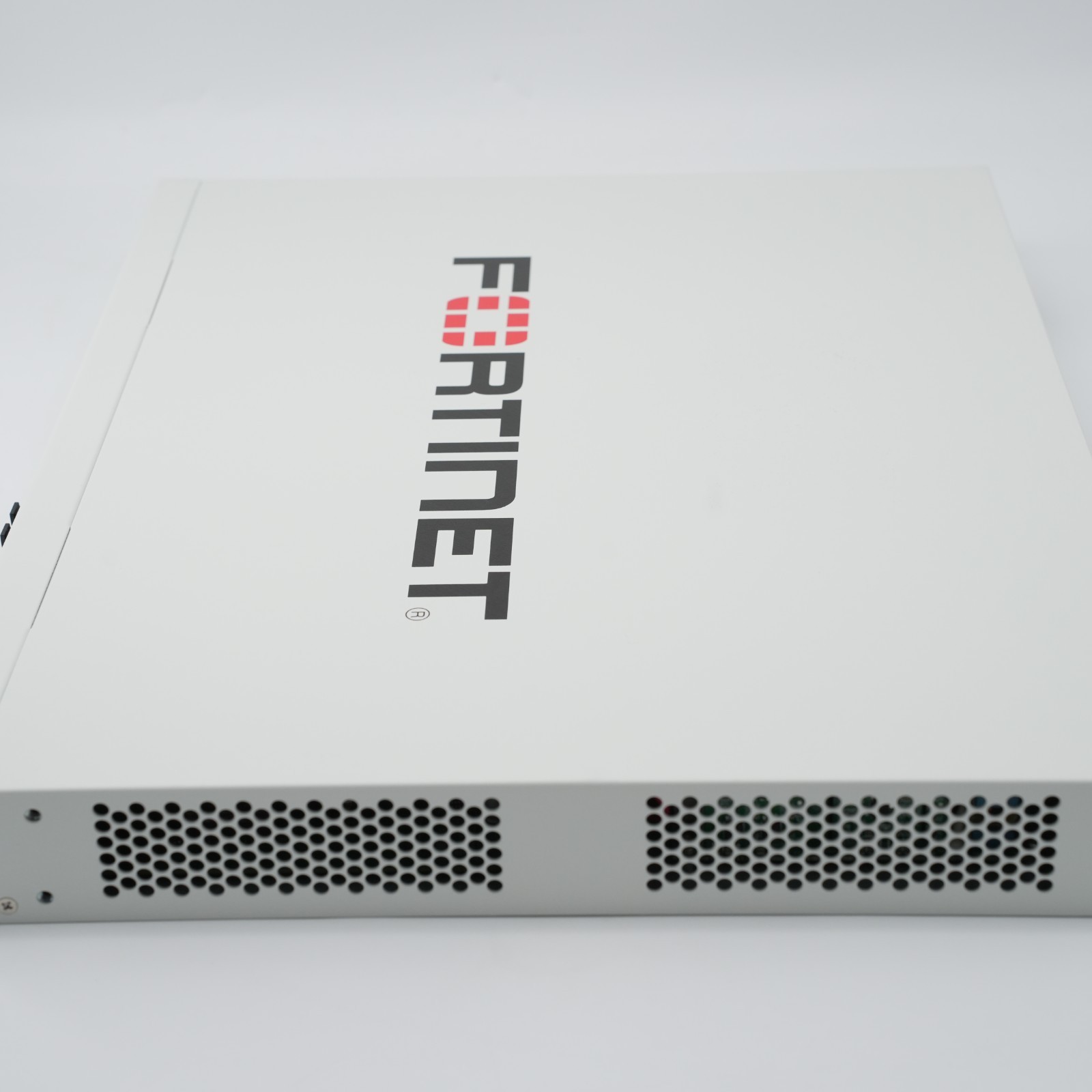 Fortinet FortiGate 200F FG-200F Firewall Security Appliance Tested Working Japan