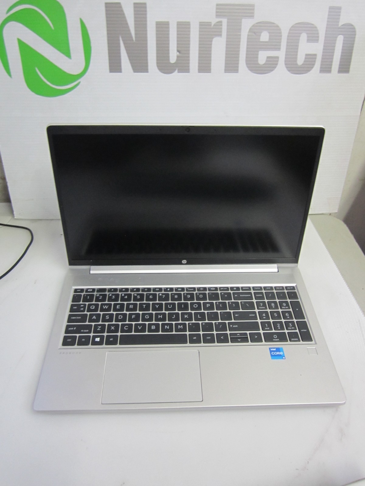 HP ProBook 450 G8 i5-1135G7 2.40GHz 16GB NO HDD/AC/BTRY/OS BAD M2 SLOT