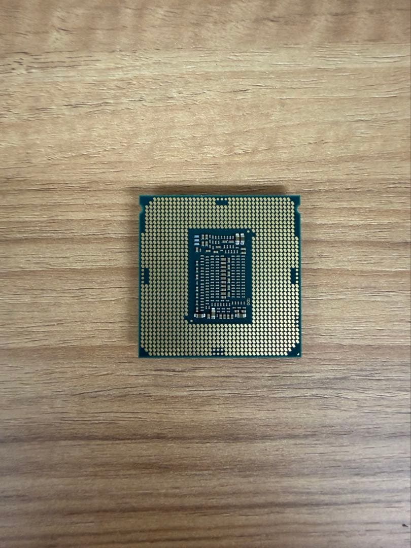 Intel Xeon E-2224 Processor 4-Core CPU Socket Does Not Apply 3.4 GHz