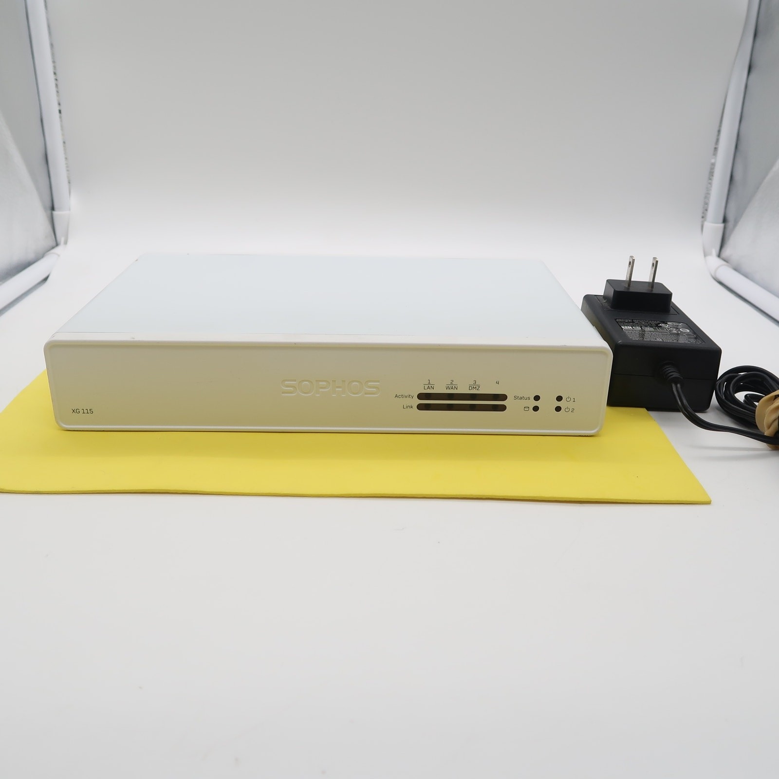 Sophos XG115 Rev 3 Atom 1.6GHz 4GB RAM Network Firewall Desktop Security