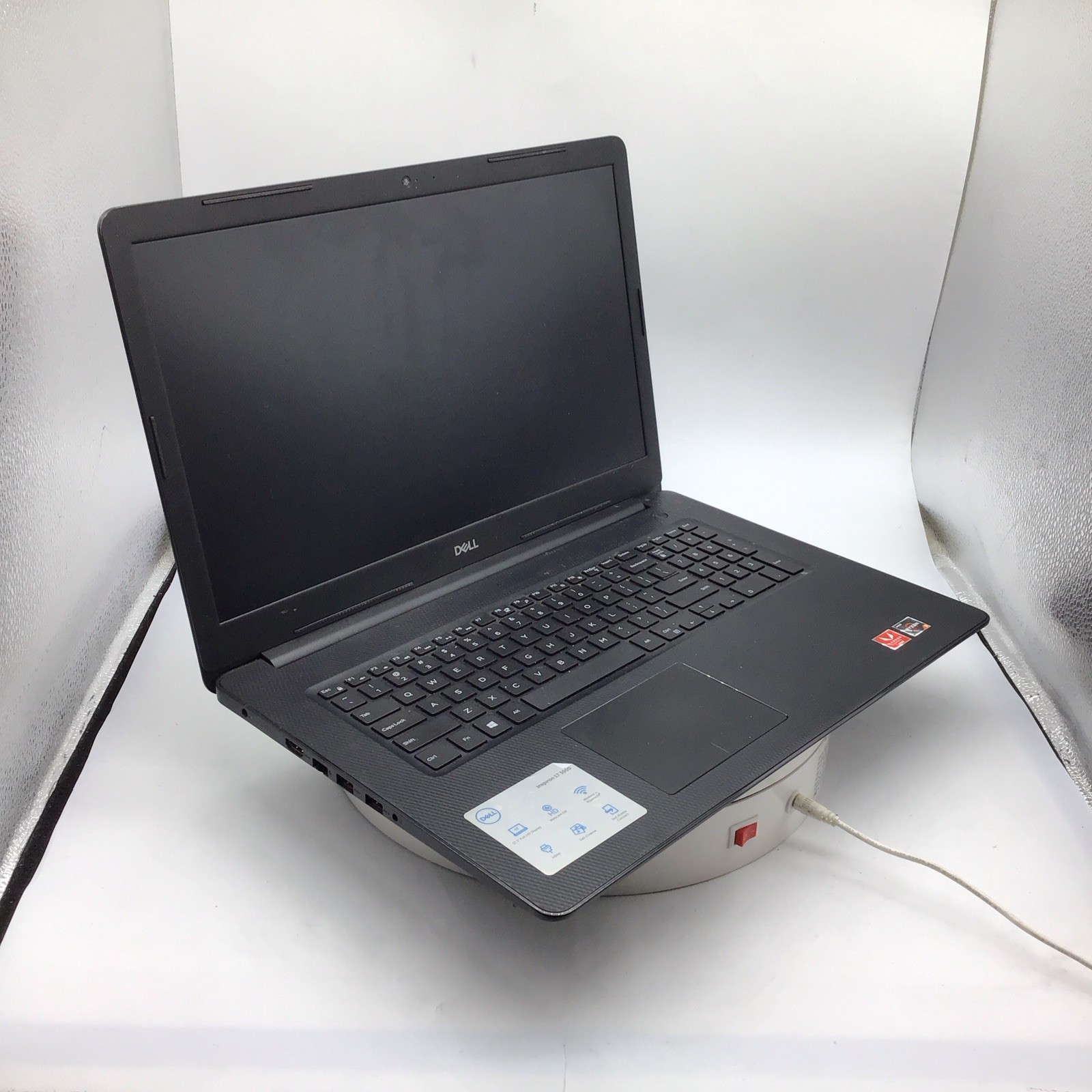 Dell Inspiron 3785 17.3″ Laptop Ryzen 5 2500U 12GB RAM 1TB SSD Windows 11 Pro U