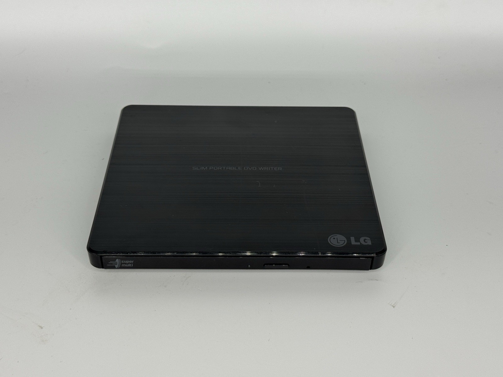 LG SP60NB50 Slim Portable DVD Writer External USB CD DVD RW Drive