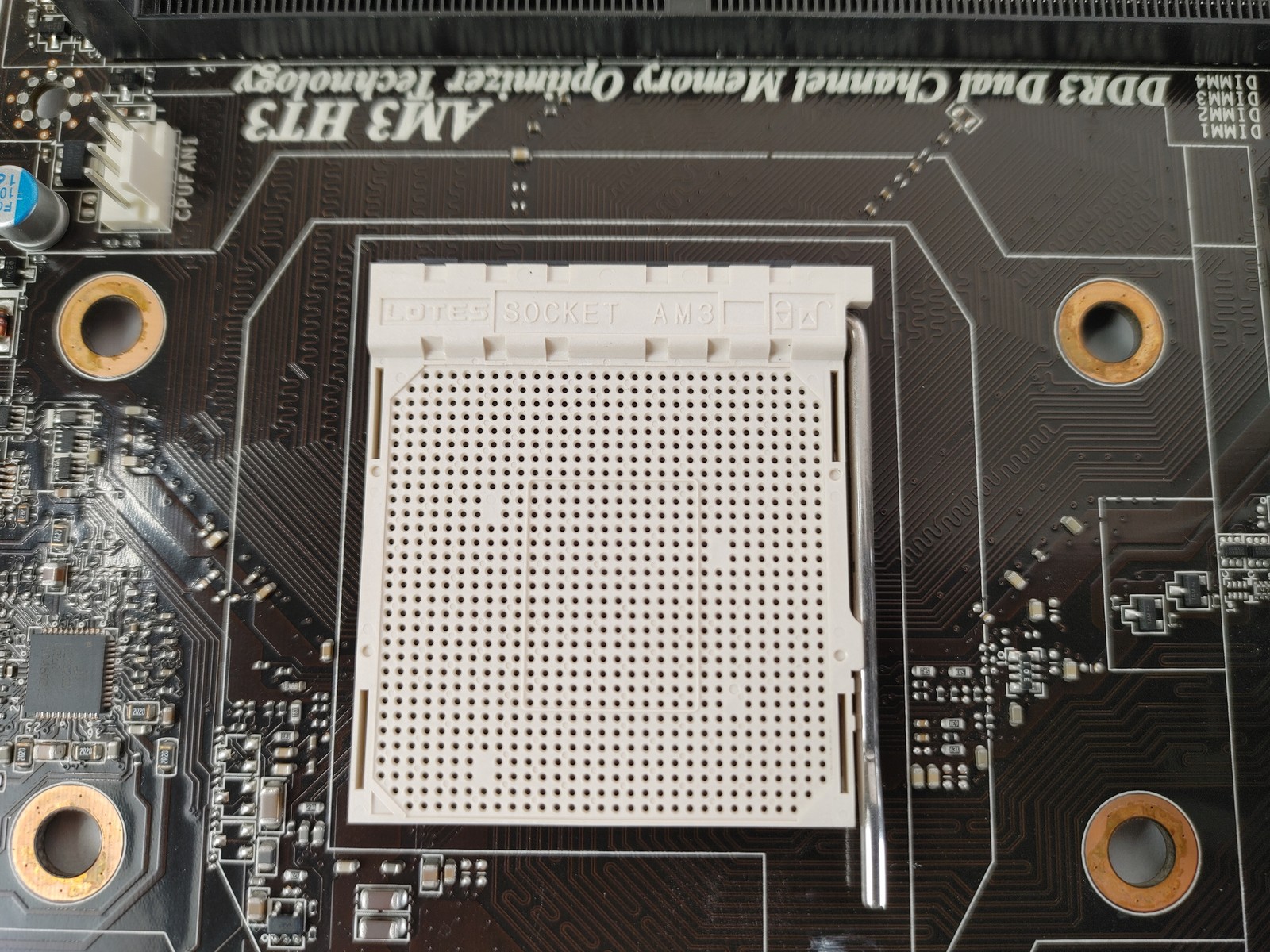 MSI 870U-G55 AMD Socket AM3 DDR3 Desktop Motherboard
