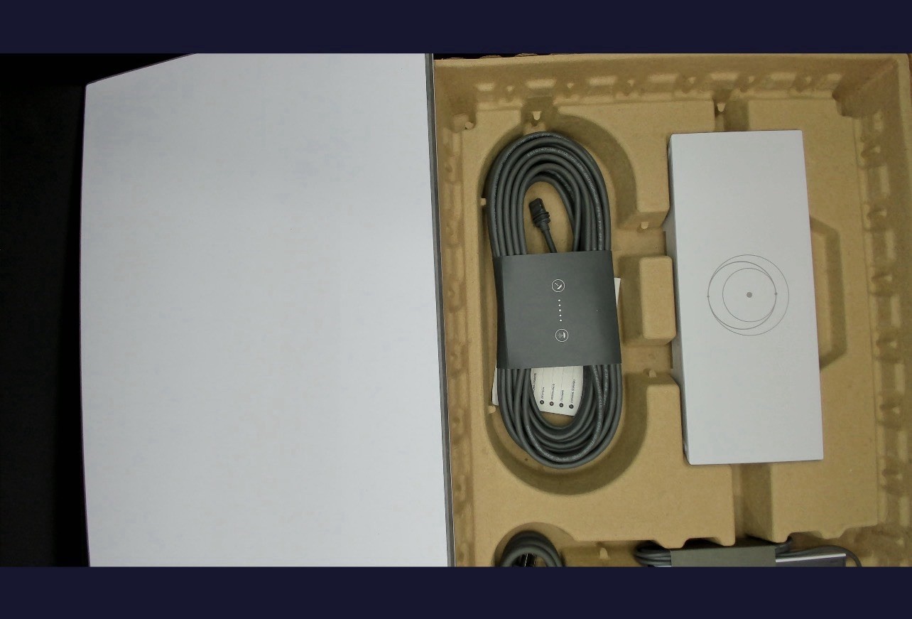 Starlink 3 Kit UTA-232 Dish & UTR-232 Router Open Box *Parts Only*