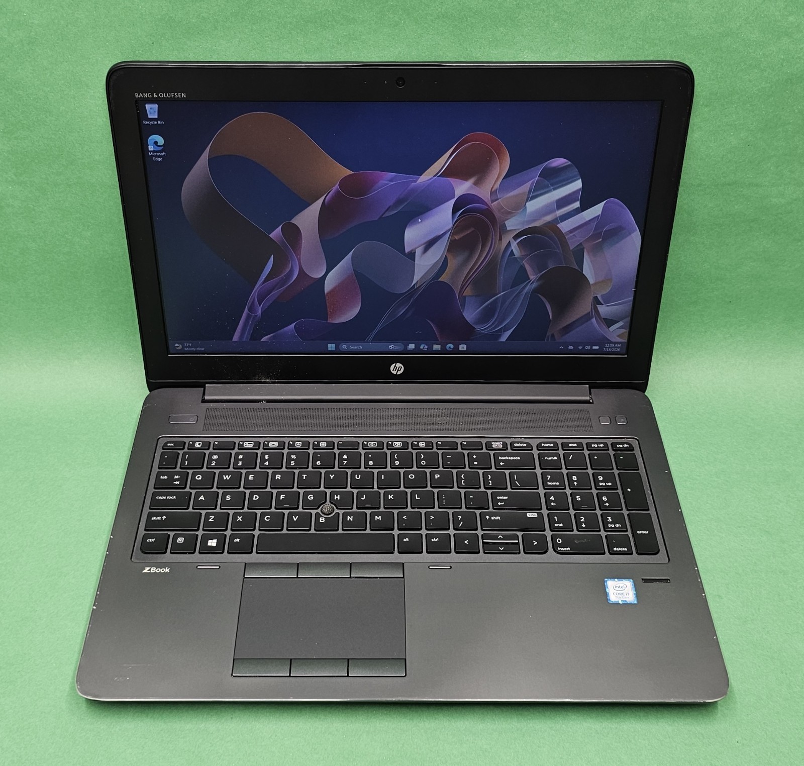 HP zBook 15 G4 FHD Core i7-7700HQ 2.80GHz 16GB RAM 512GB SSD NVIDIA Quadro M1200
