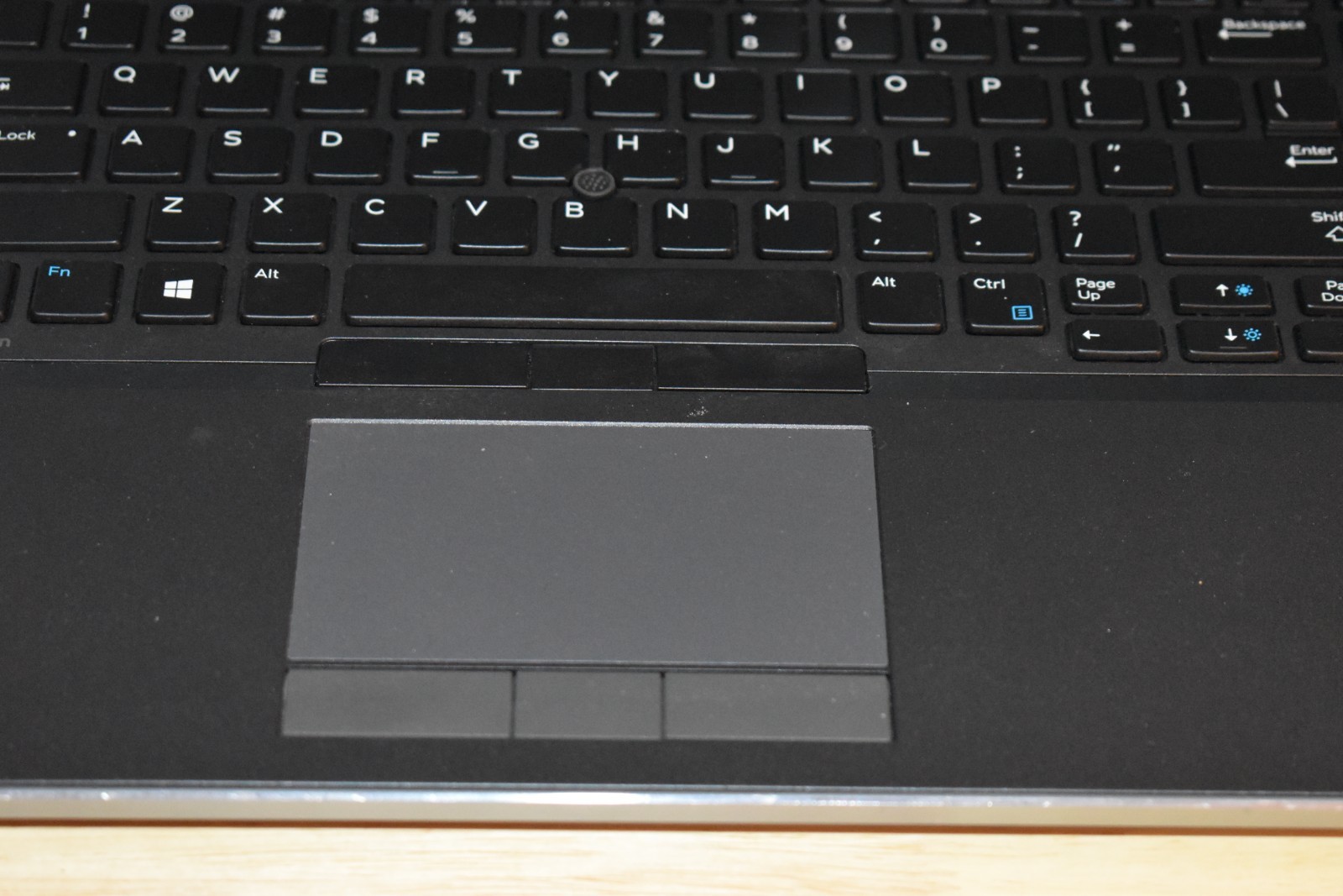 Dell Precision 7740 17.3 FHD Xeon E-2276M 16GB RAM 1TB SSD Quadro RTX 3000