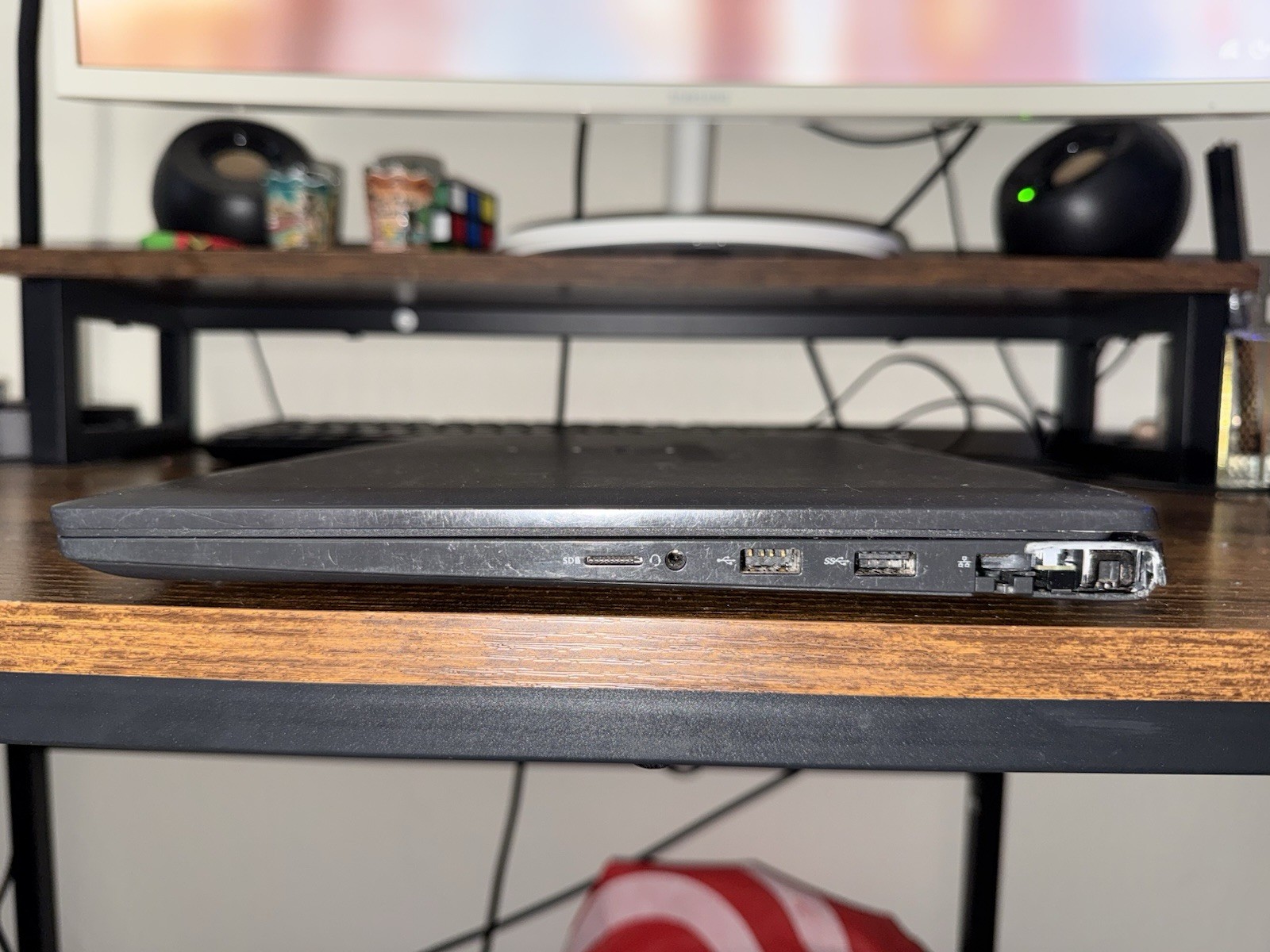 Dell Latitude 3520 15.6″ Intel i5-1135G7, 16GB RAM, 256GB SSD, Windows 11 Pro