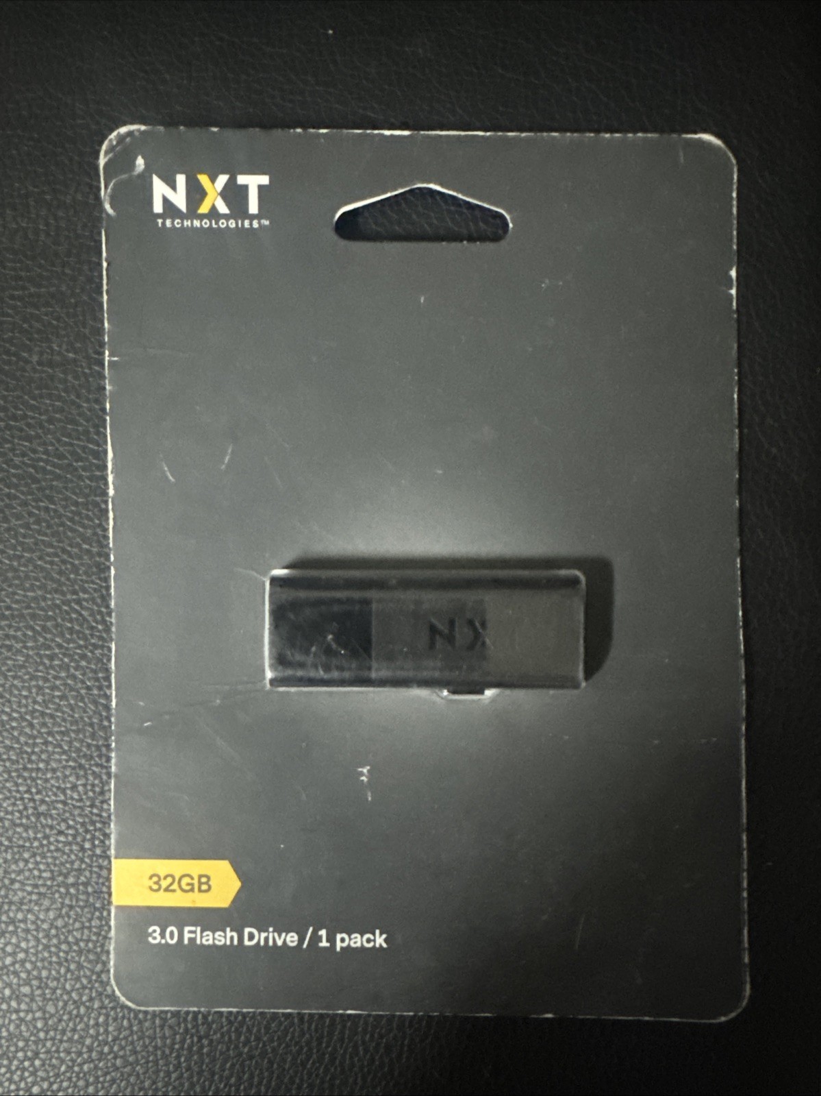 Brand New NXT Technologies 32GB USB 3.0 Flash Drive, 1/Pack (NX27996)