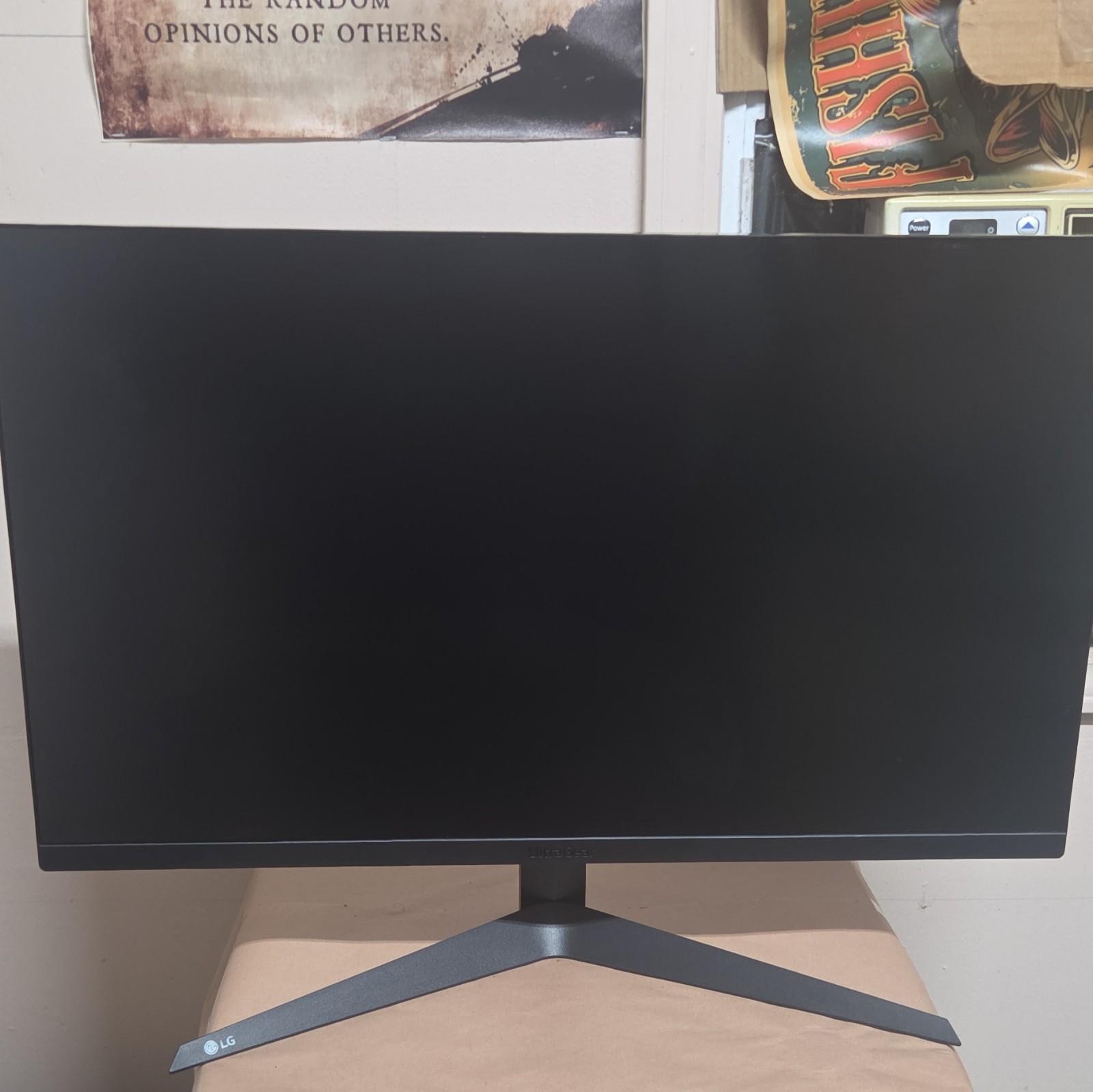 LG UltraGear 27GQ40W-B 27″ FHD 165Hz 1ms Gaming Monitor HDMI/DP Black