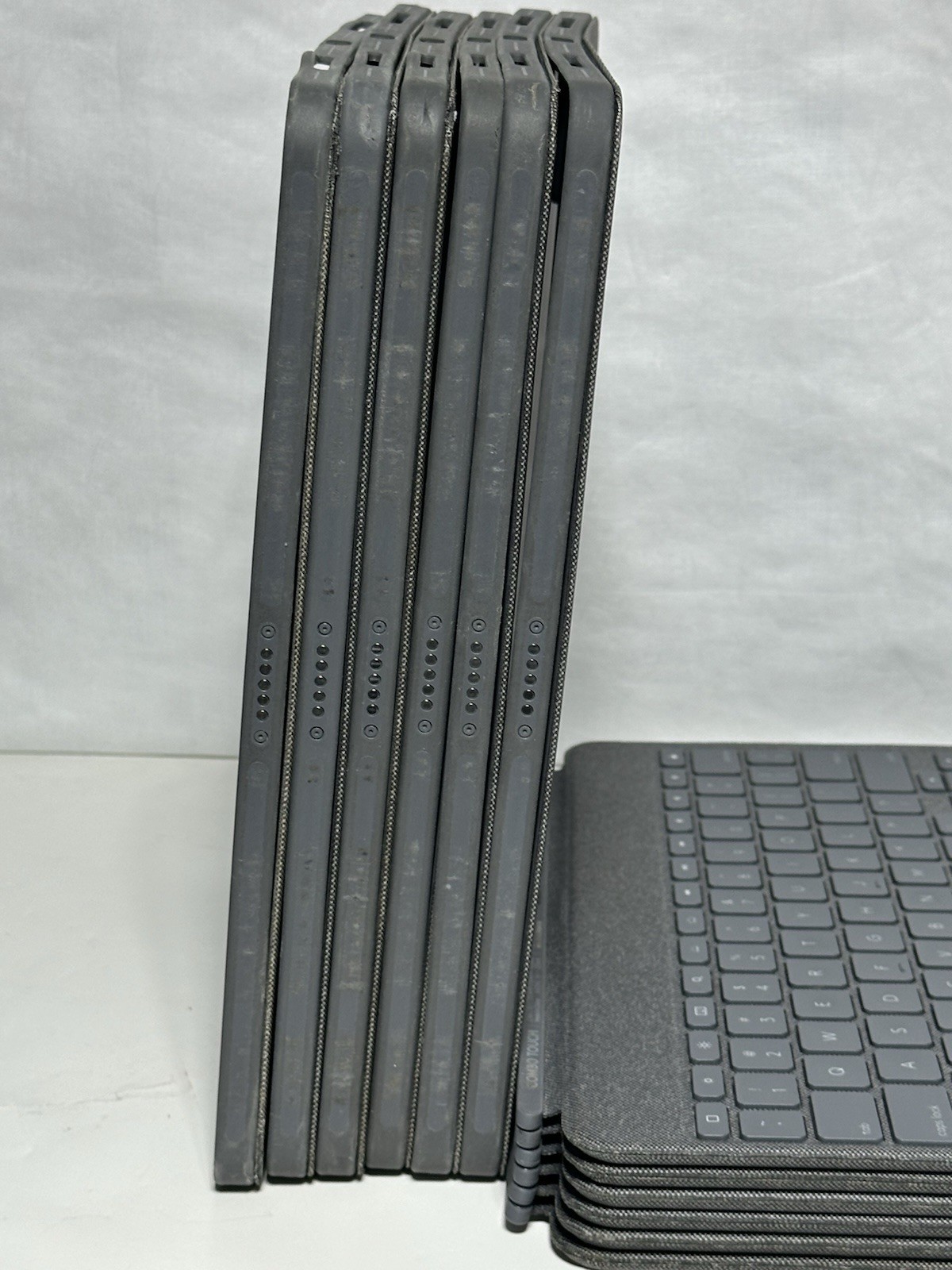 Logitech Combo Touch Keyboard Folio Case Gray Apple iPad Pro 12.9 in-YU0047-F/SH