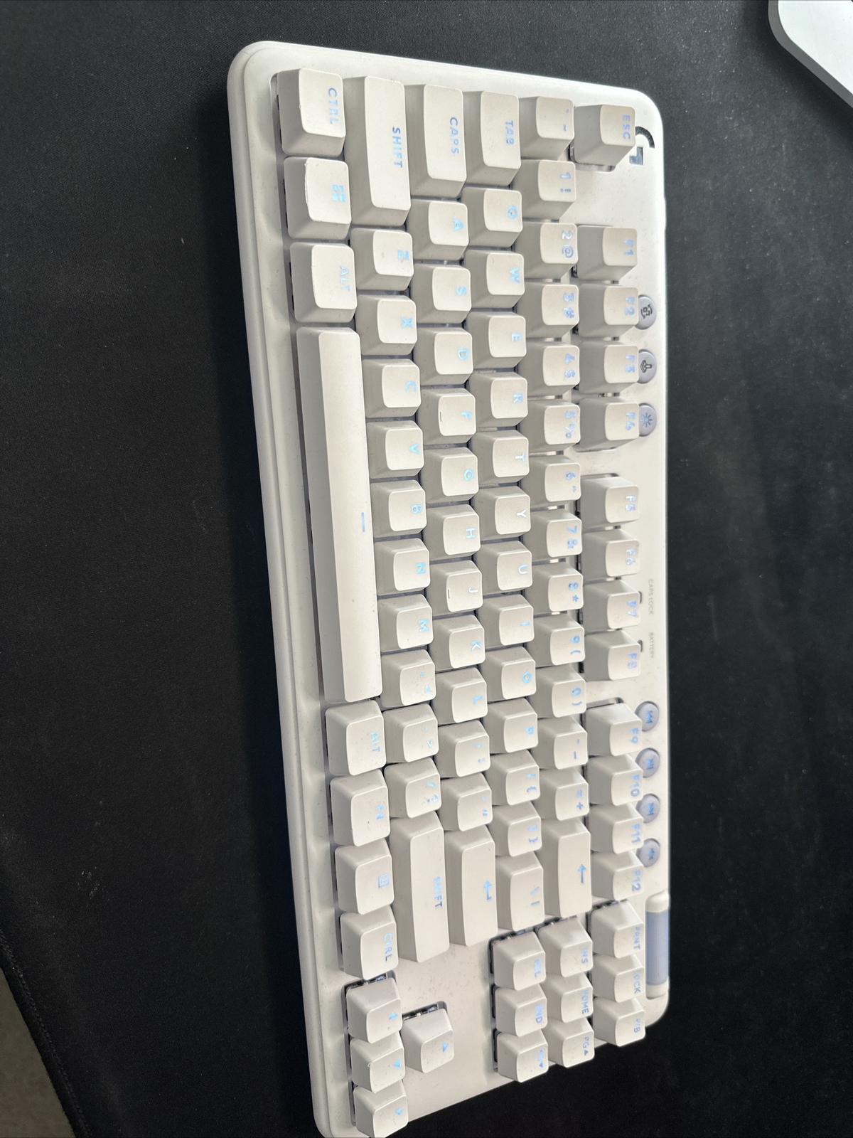 Logitech G715 TKL Aurora Collection- Details In Description
