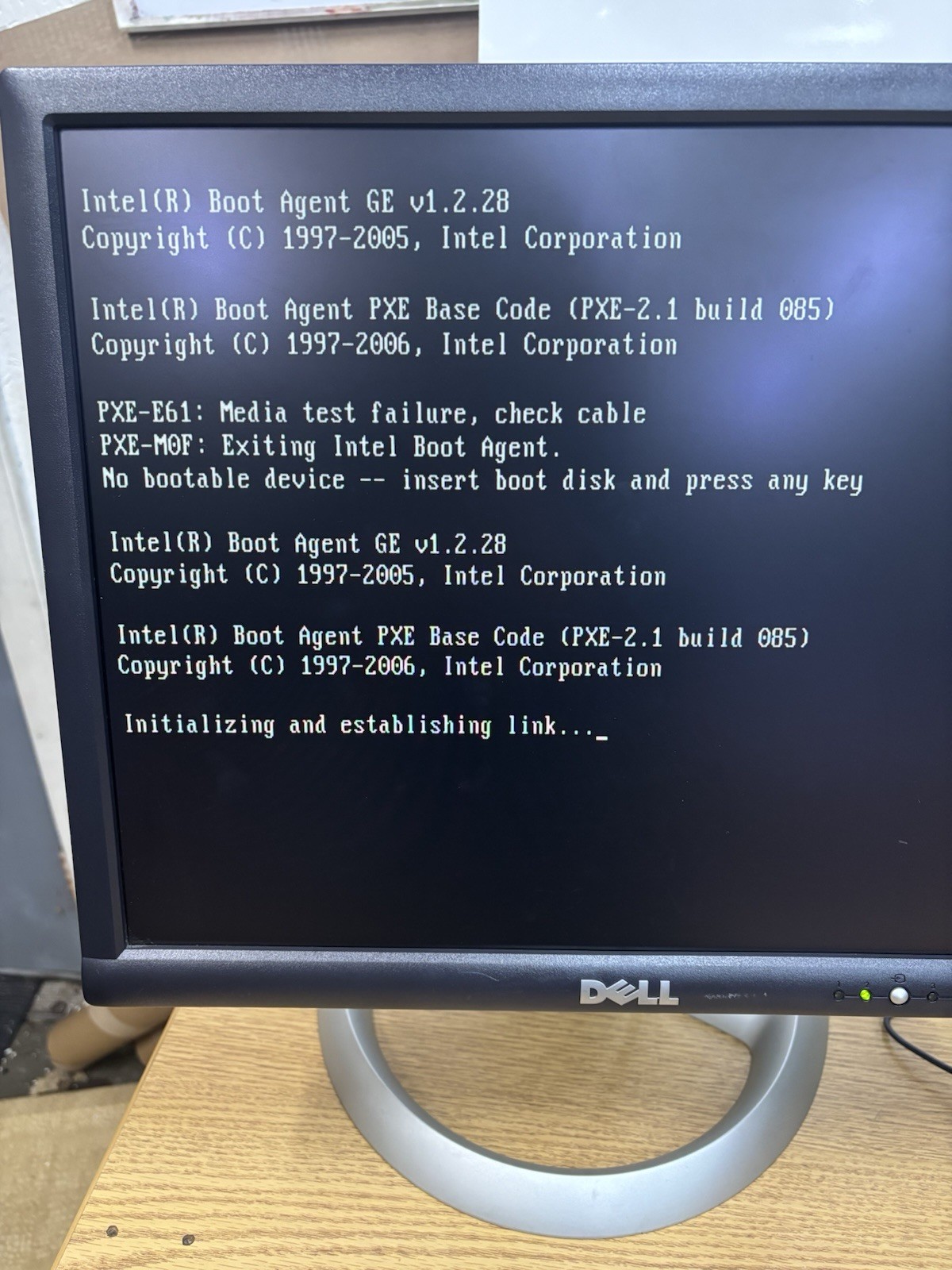 Custom Desktop PC ***Unknown Specs – Turns On***Parts/Repair