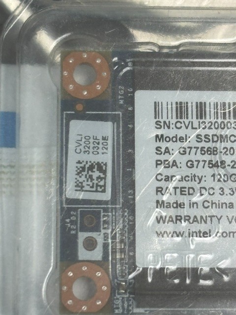 120 GB intel SN:CLI3200032F120E; Model: SSDMCEAC120B3; WWN: 55CD2E400025825E