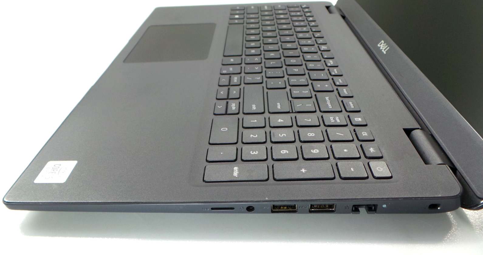 Dell Latitude 3510 15.6″ | i5-10210U 1.60GHz | 8GB DDR4 256GB NVMe | WIN 11 PRO