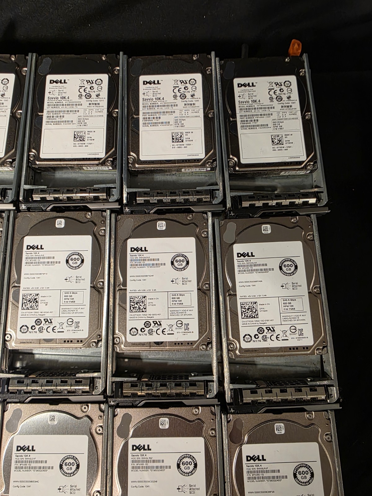 ​Dell PowerVault MD1220 2U DAS Array | 24x 600GB 10K 6G SAS HDDs 14.4TB Dual PSU