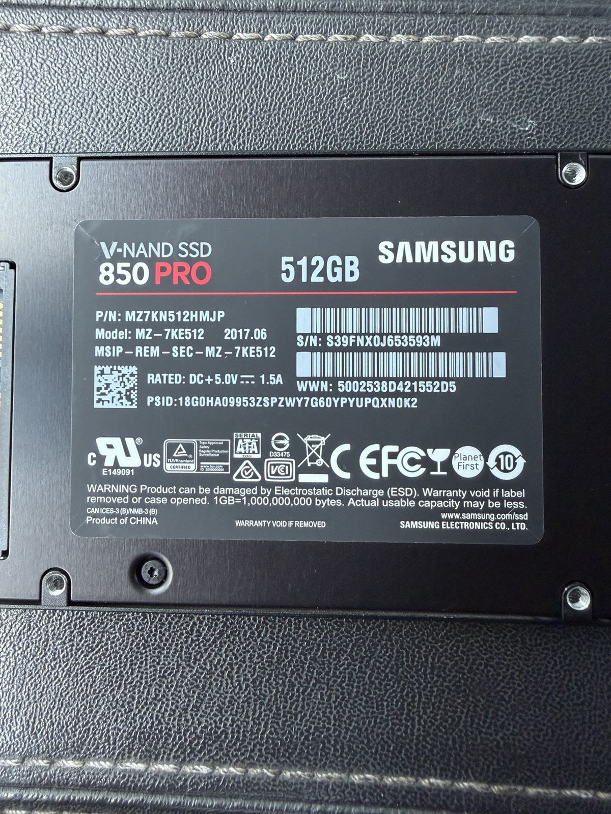 Samsung 850 Pro 512GB SATA III Solid State Drive MZ7KN512HMJP SSD 2.5