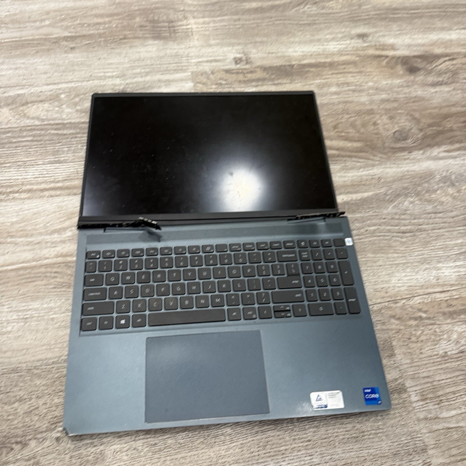 Dell Inspiron 16 Plus 7610 16″ Intel Core i7-11800H, FOR PARTS ONLY