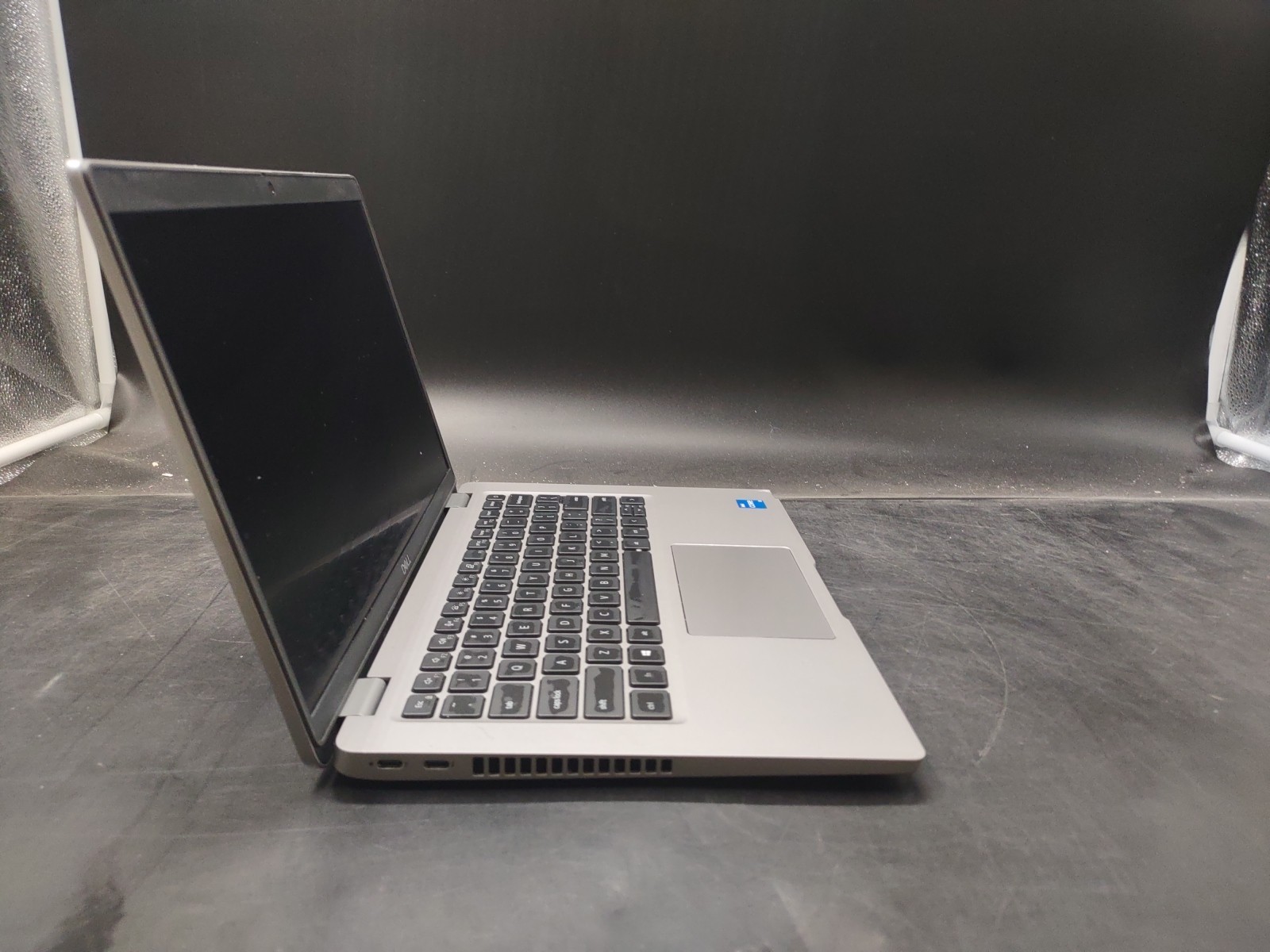 Dell Latitude 5420 i5 1135G7 @ 2.40GHz 16GB RAM NO NVME NO OS