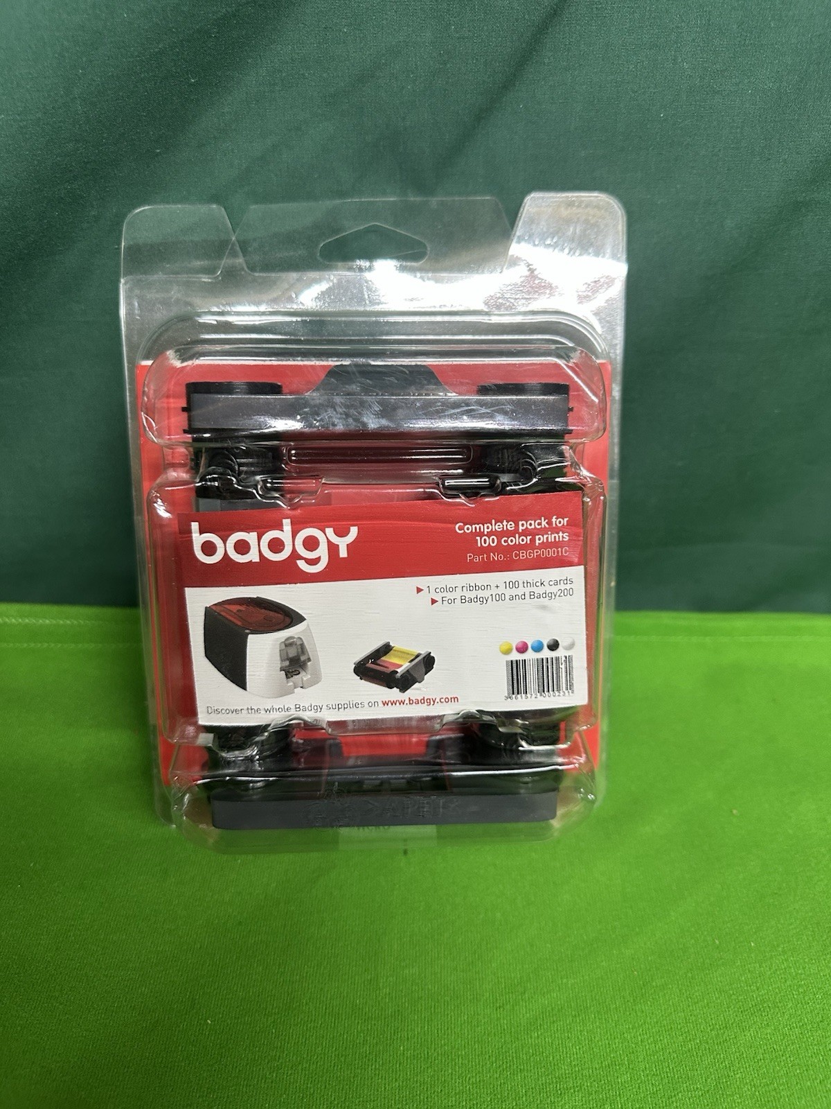 Badgy YMCKO Color Ribbon + 100 Thick PVC Cards for Badgy 100/200