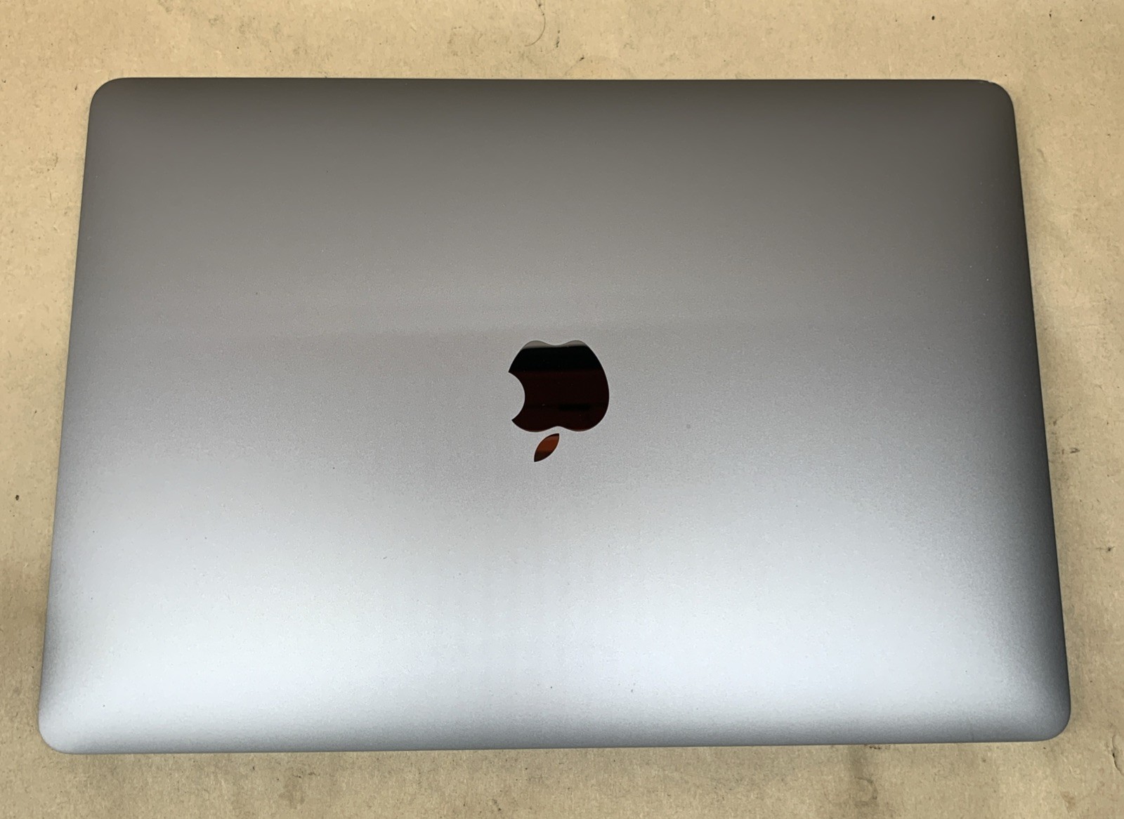 MacBook Pro 13″ 2020 i5-1038NG7@2.0GHz, 16GB RAM, 500GB SSD, MacOS Tahoe
