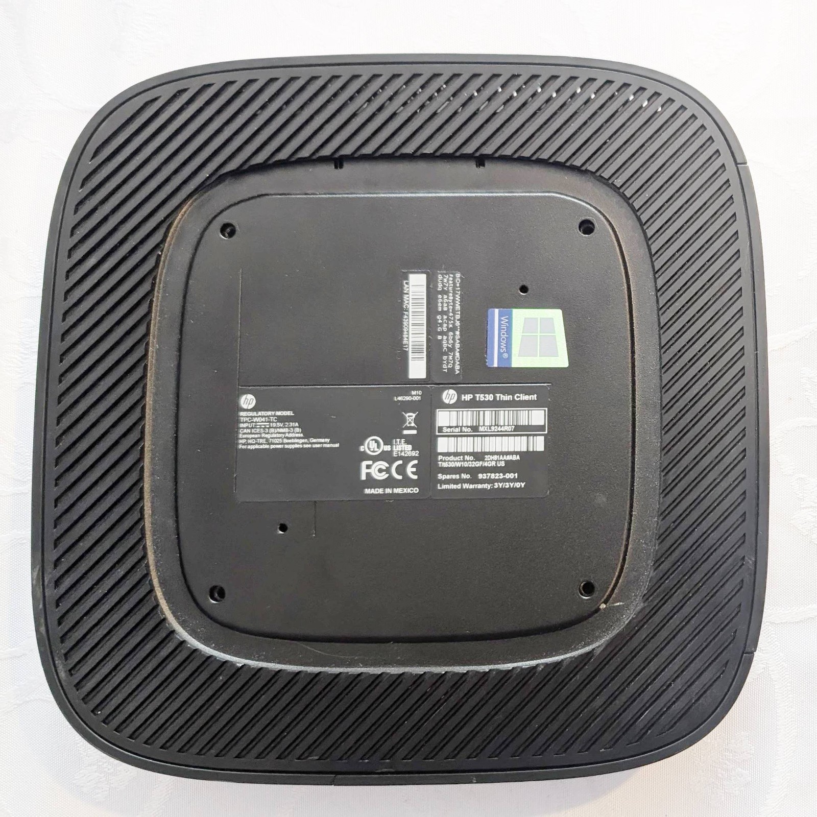 HP t530 mini-PC Thin Client W10 IoT (No RAM/No SSD/No Power Adapter) Lot Avail.