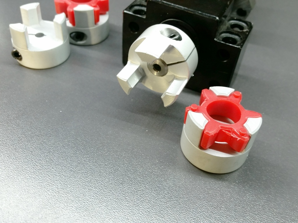 6mm x 11mm Flexible Jaw Spider Shaft Coupling Coupler CNC Plasma Stepper Motor
