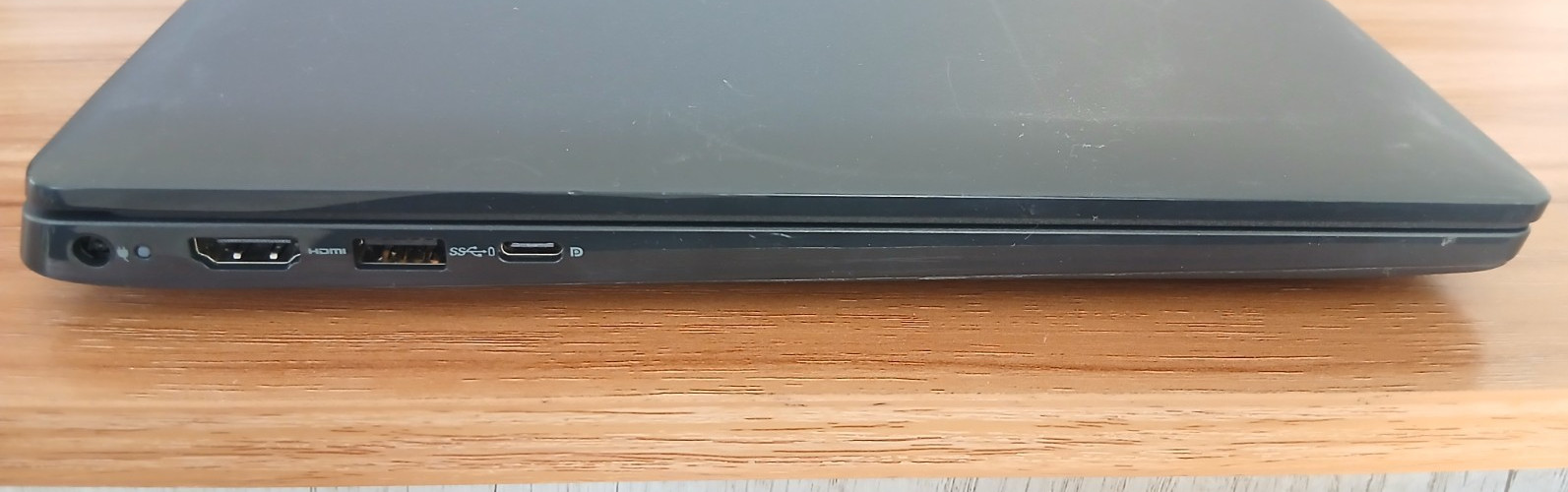 Dell Latitude 3420- 14″ Hd-i7-1165g7-Nvidia Mx350-16gb/256gb READ***