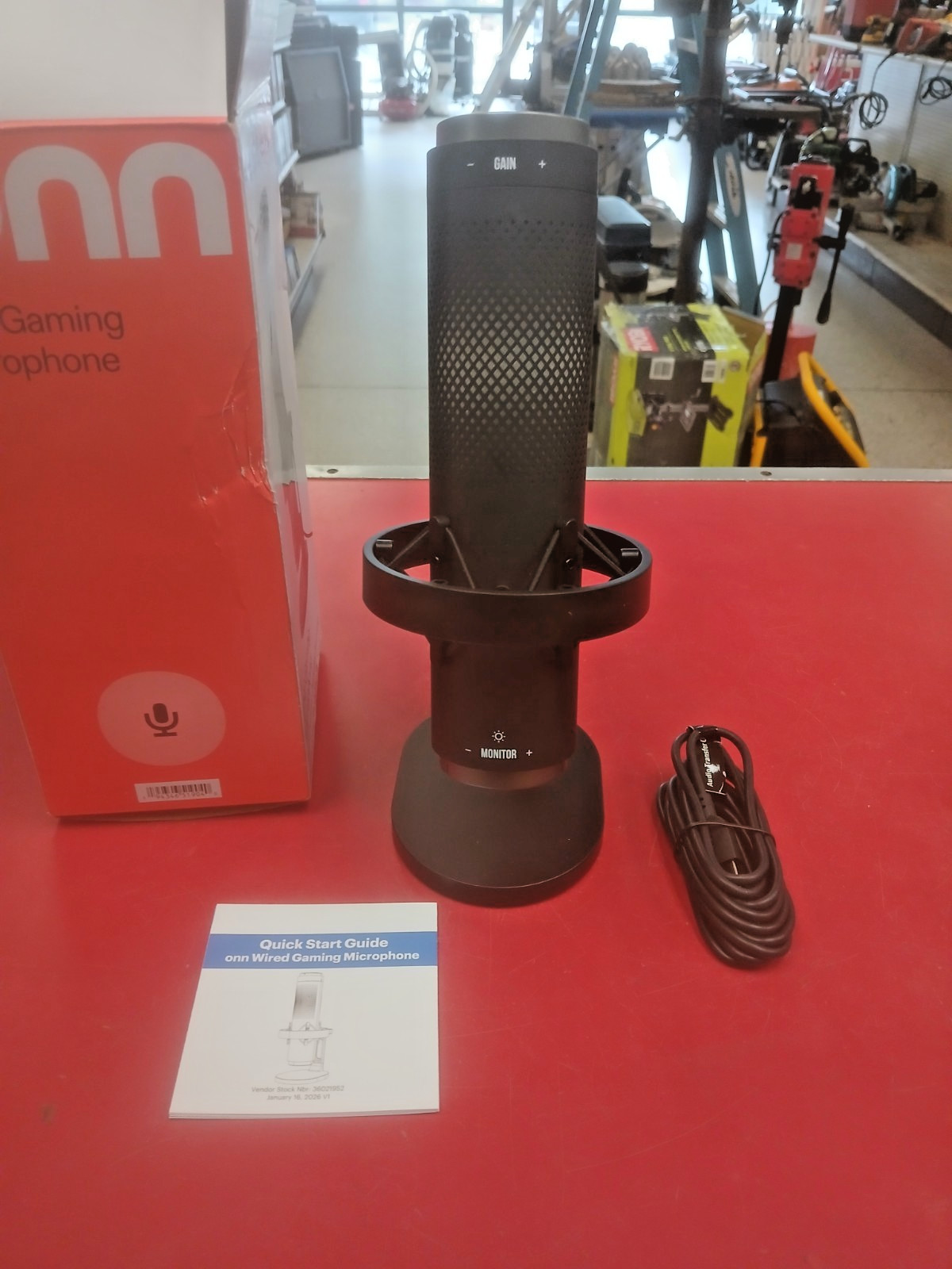 onn USB Gaming Microphone with Cardioid, Omnidirectional and Bidirectional Recor