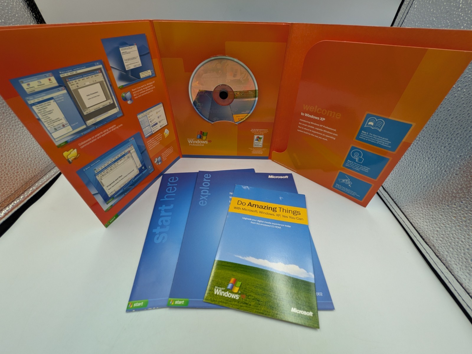 Microsoft Windows XP Professional Academic Upgrade SP1 Big Box CD Key 2002