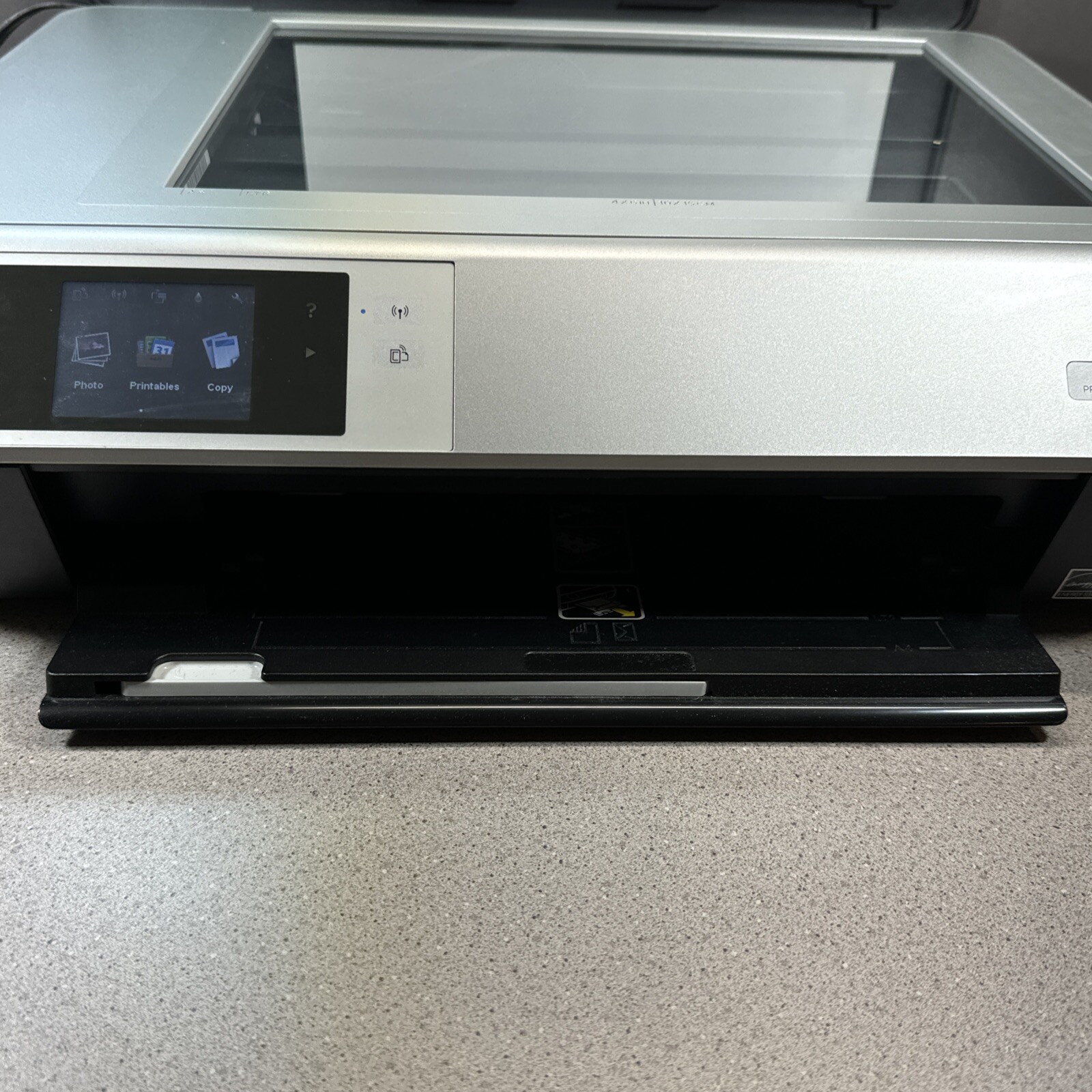 HP ENVY 5530 All-In-One Printer Series Scan Copy Silver Black Full Color Lower
