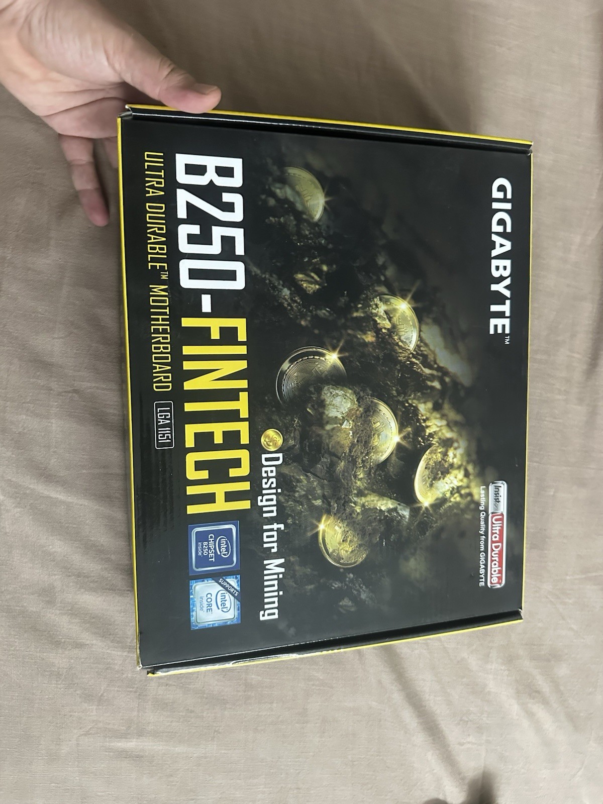 GIGABYTE GA-B250FINTECH ATX MOTHERBOARD LGA1151 Fan+ Intel Celeron G3930 2.9 GHZ