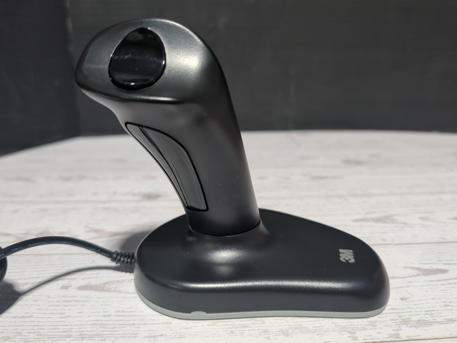 3M Ergonomic Optical Mouse EM500GPL Wired Black Vertical Mouse Tested Working
