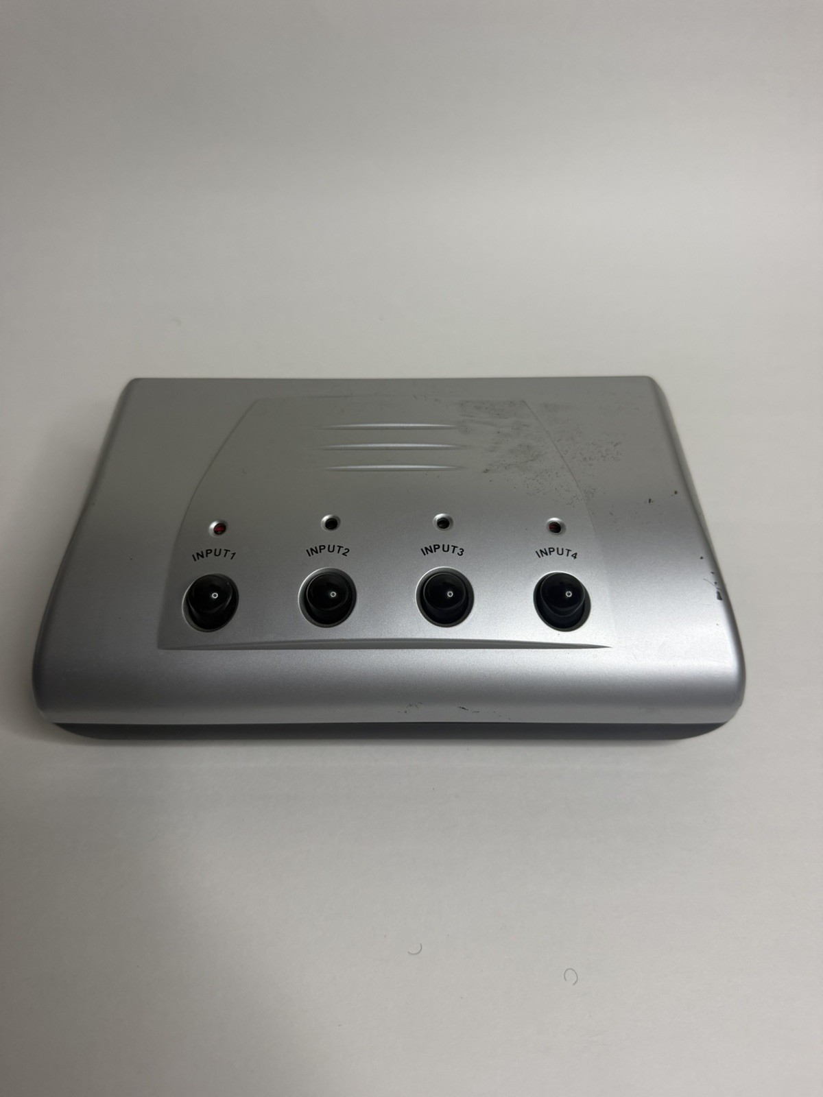 Philips SWS2325W/17 Audio Component Composite & Video S-Video Selector