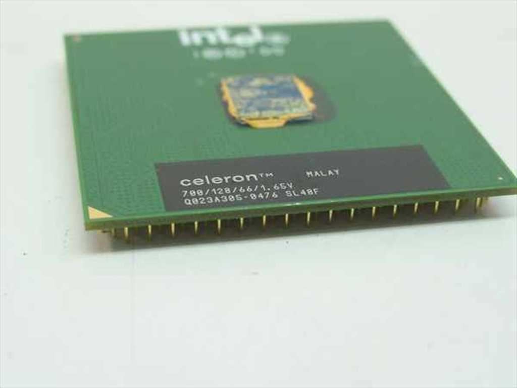 Intel SL48F PIII Celeron Processor 700/128/66/1.65 Socket 370 CPU
