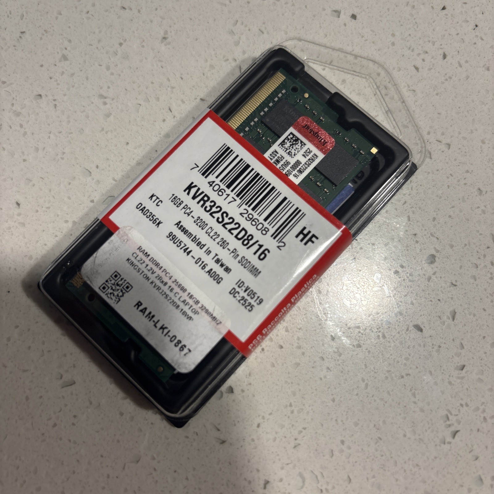 Kingston 16GB DDR4 3200MHz PC4-25600 SODIMM Laptop RAM KVR32S22D8/16 NEW