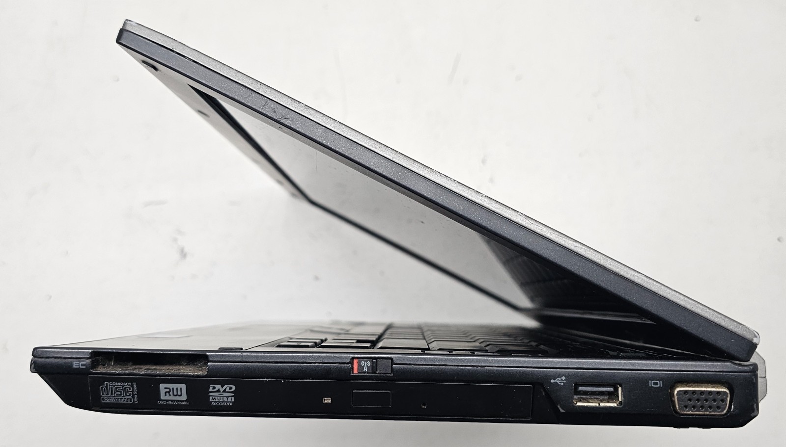 Dell Latitude E4310 13.3″ Laptop Intel Core i5-520M 4GB RAM NO HD/OS (FL)