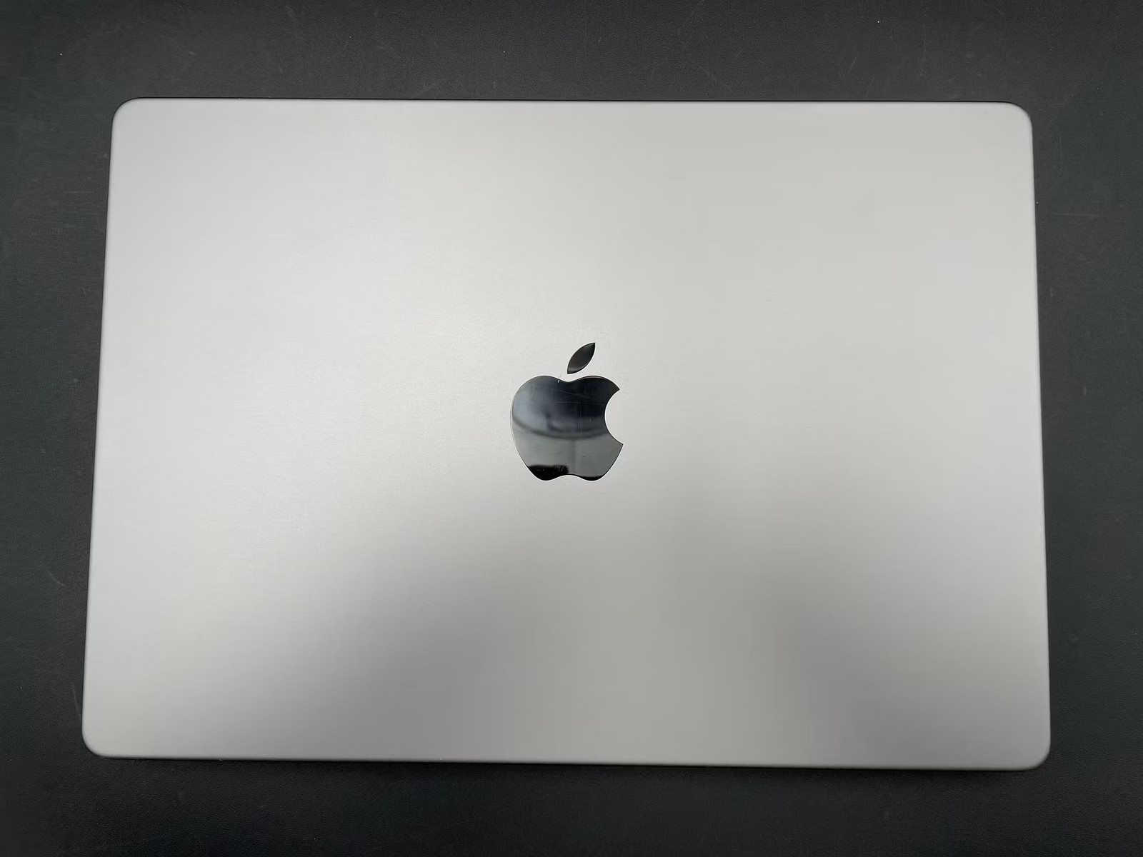 Apple MacBook Pro 14″ MKGP3 (M1 Pro 8-Core, 14-Core GPU -16GB-512GB SSD)