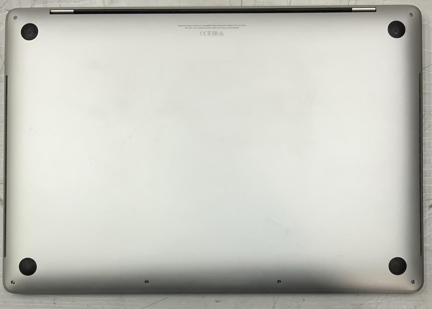 Apple Macbook Pro A2141 | Intel i7-9750H 2.6GHz 512GB 16GB DDR4 Radeon Pro 5300M