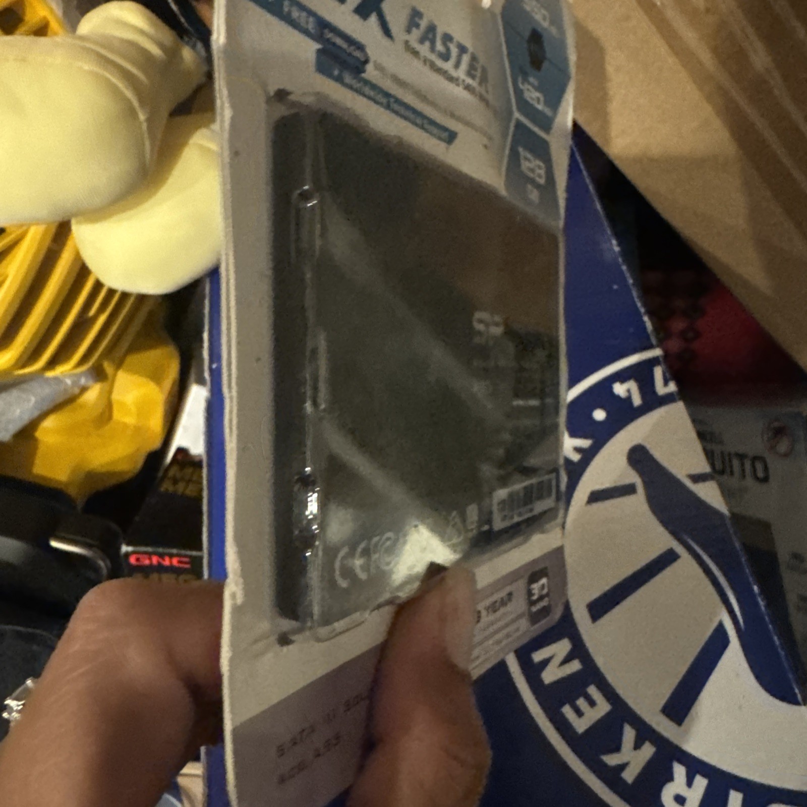 Performance-Boosting Silicon Power 128GB SSD – Shock Resistant & 2.5″ SATA Drive